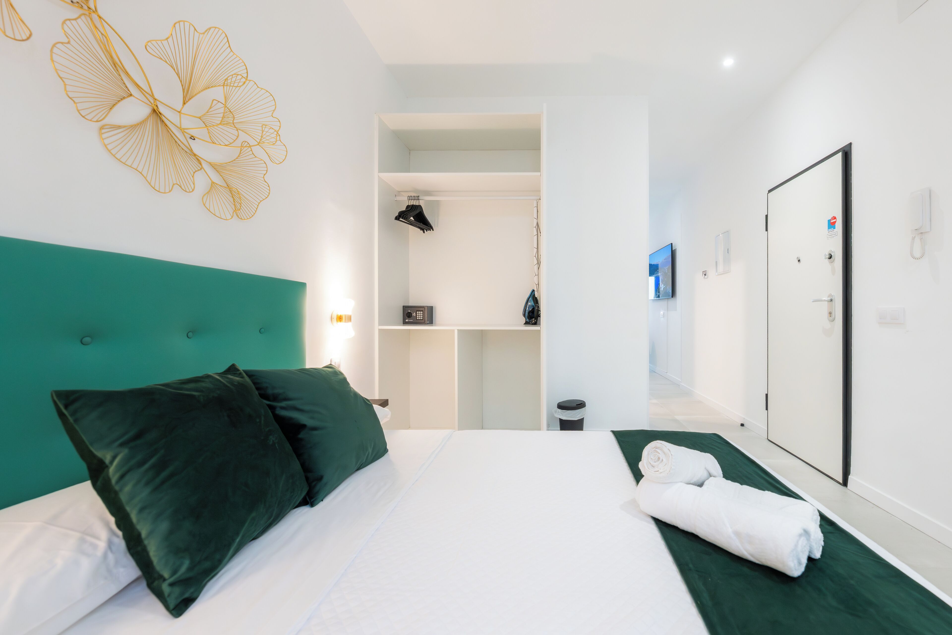 Lemon Apartment Hotels Bernabeu