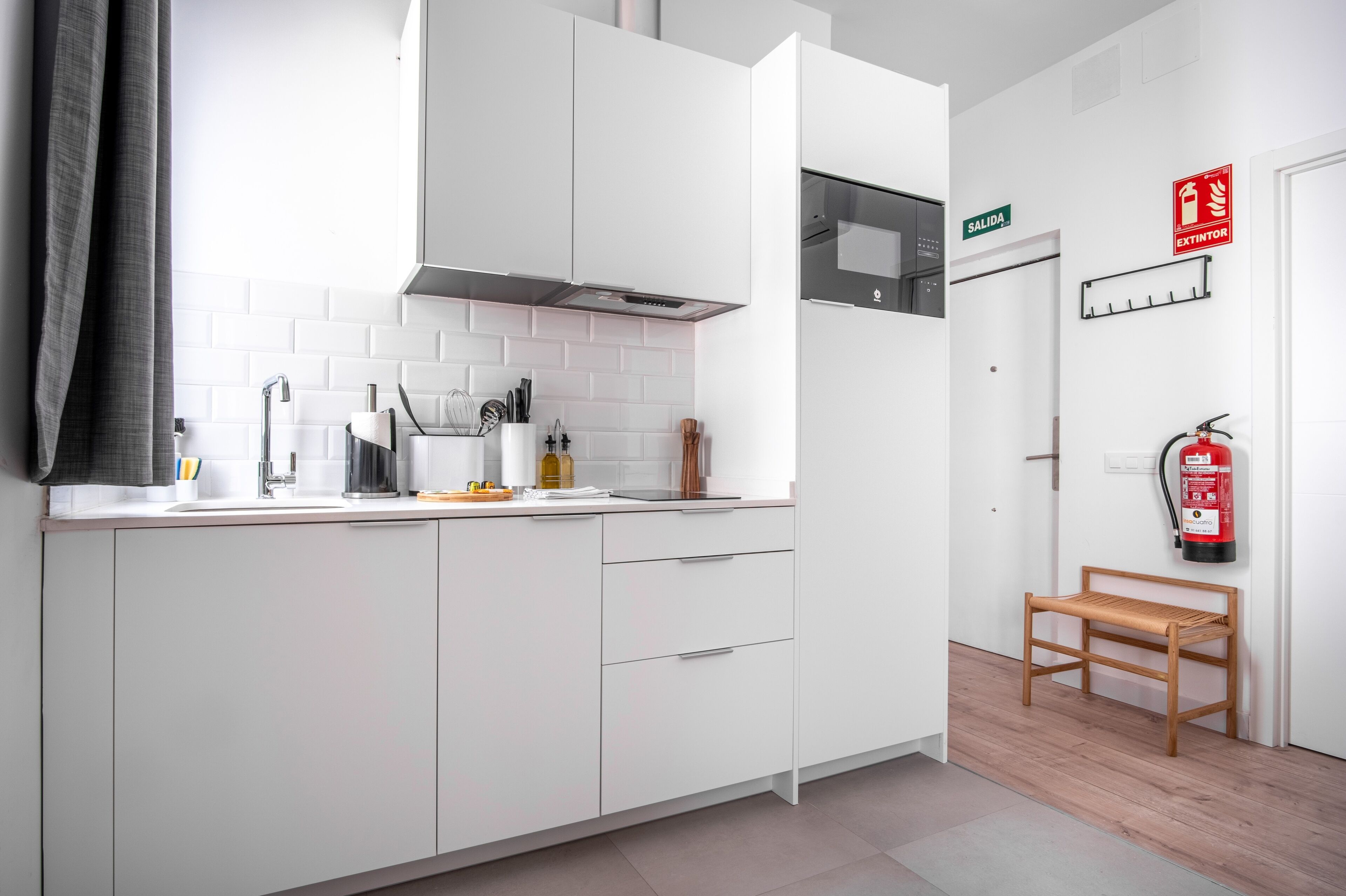 Limehome Madrid Calle Ave Maria