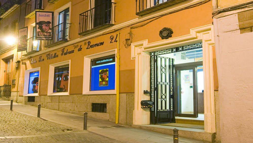 Mad Hostel