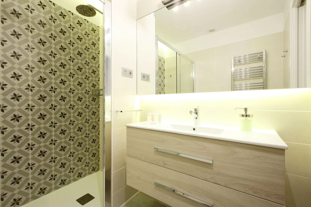 Madrid Centric by Madflats Collection