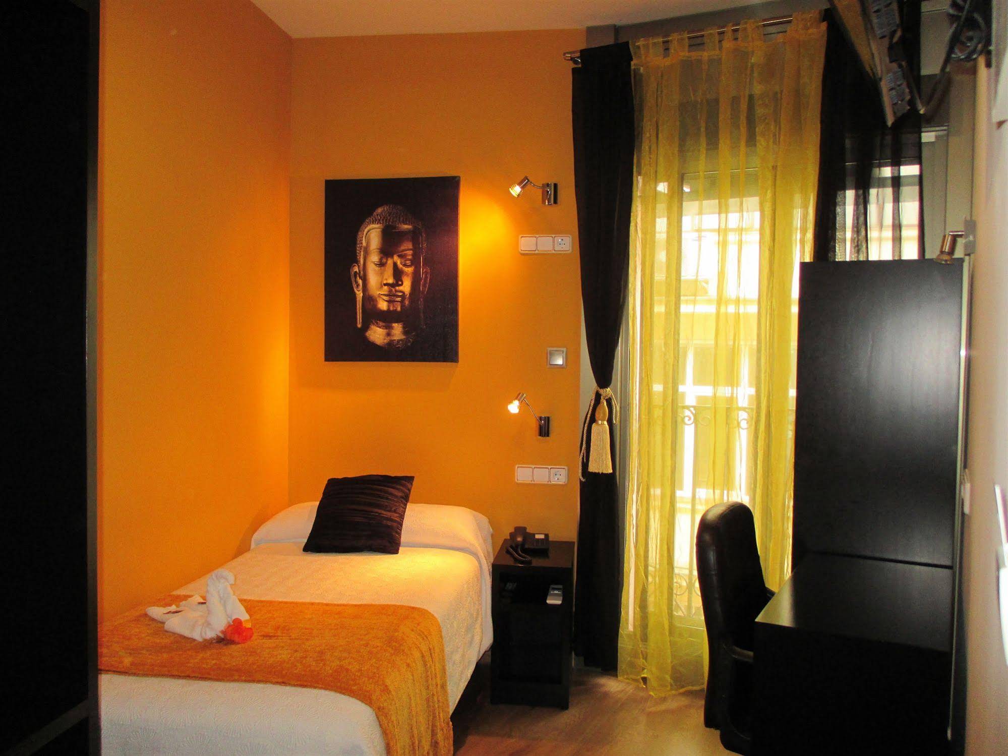 Madrid City Rooms
