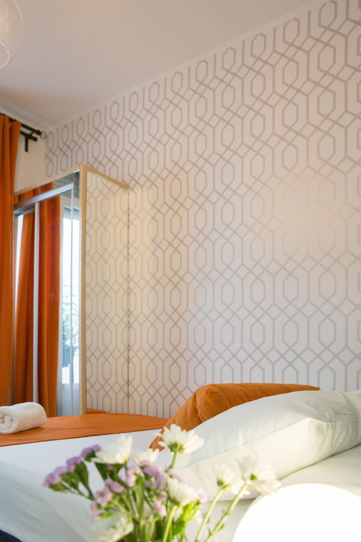 Madrid Suites San Mateo