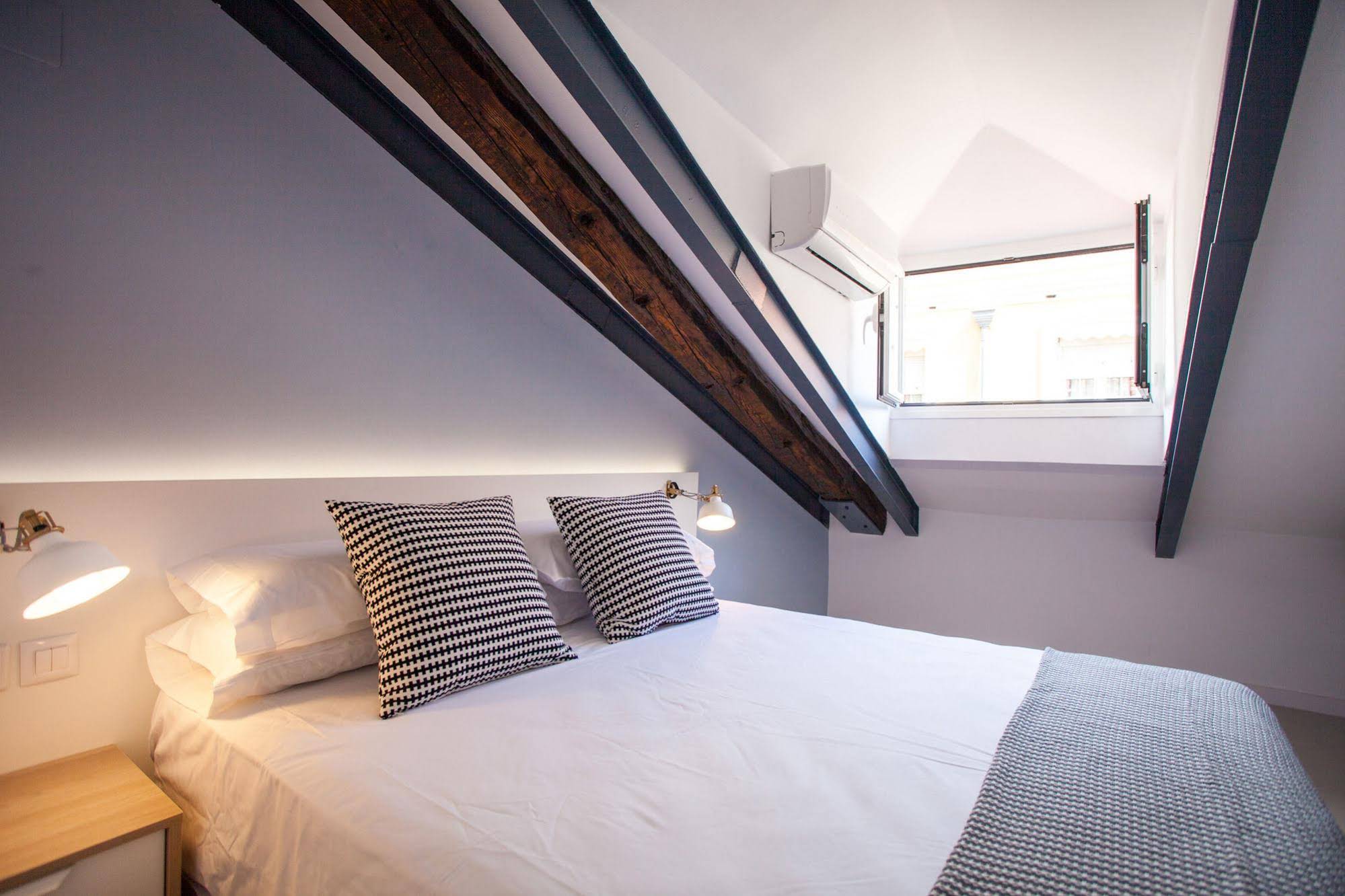 Malasaña Central Suites