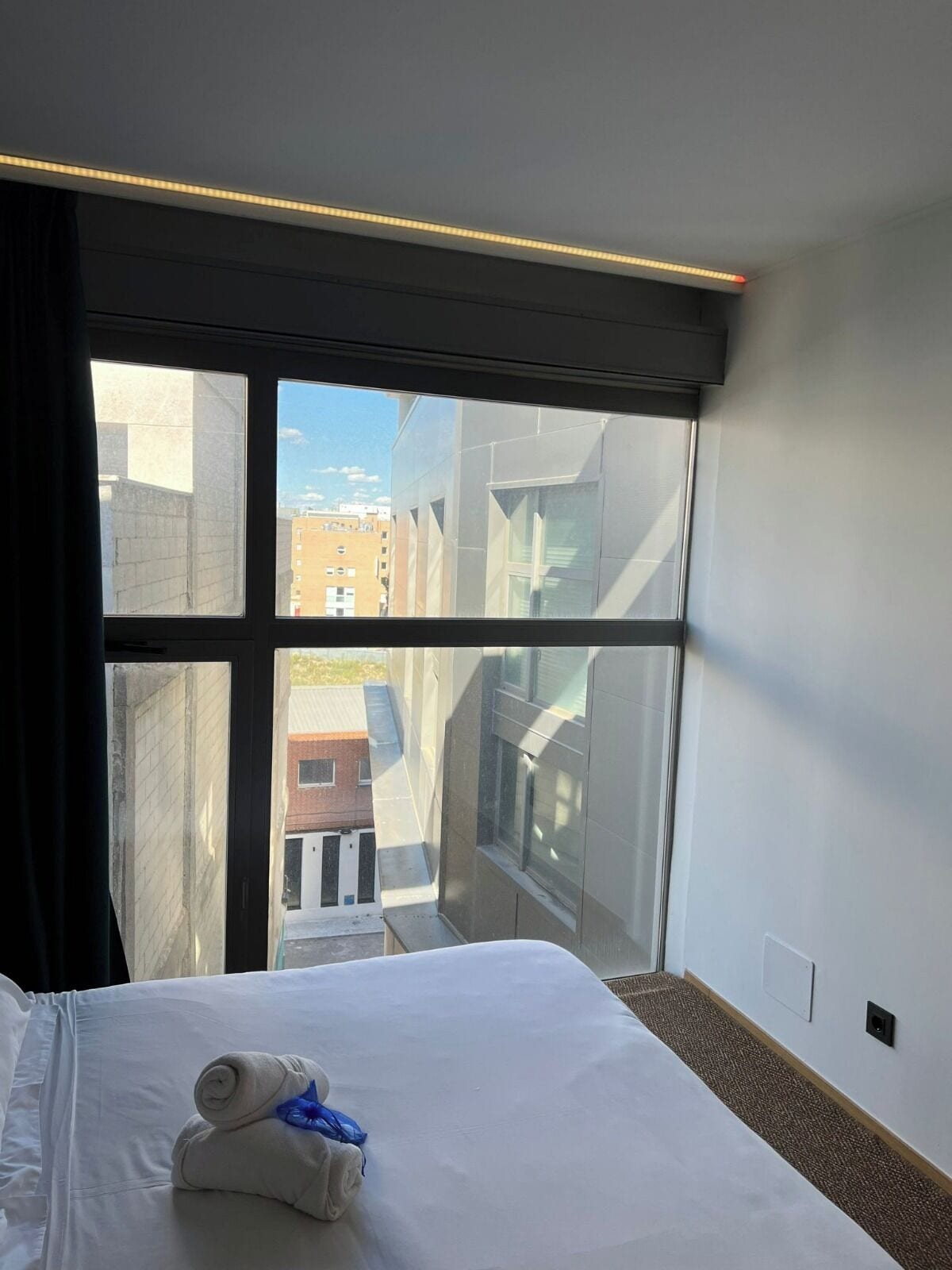 Modular Suites Alfonso Gomez