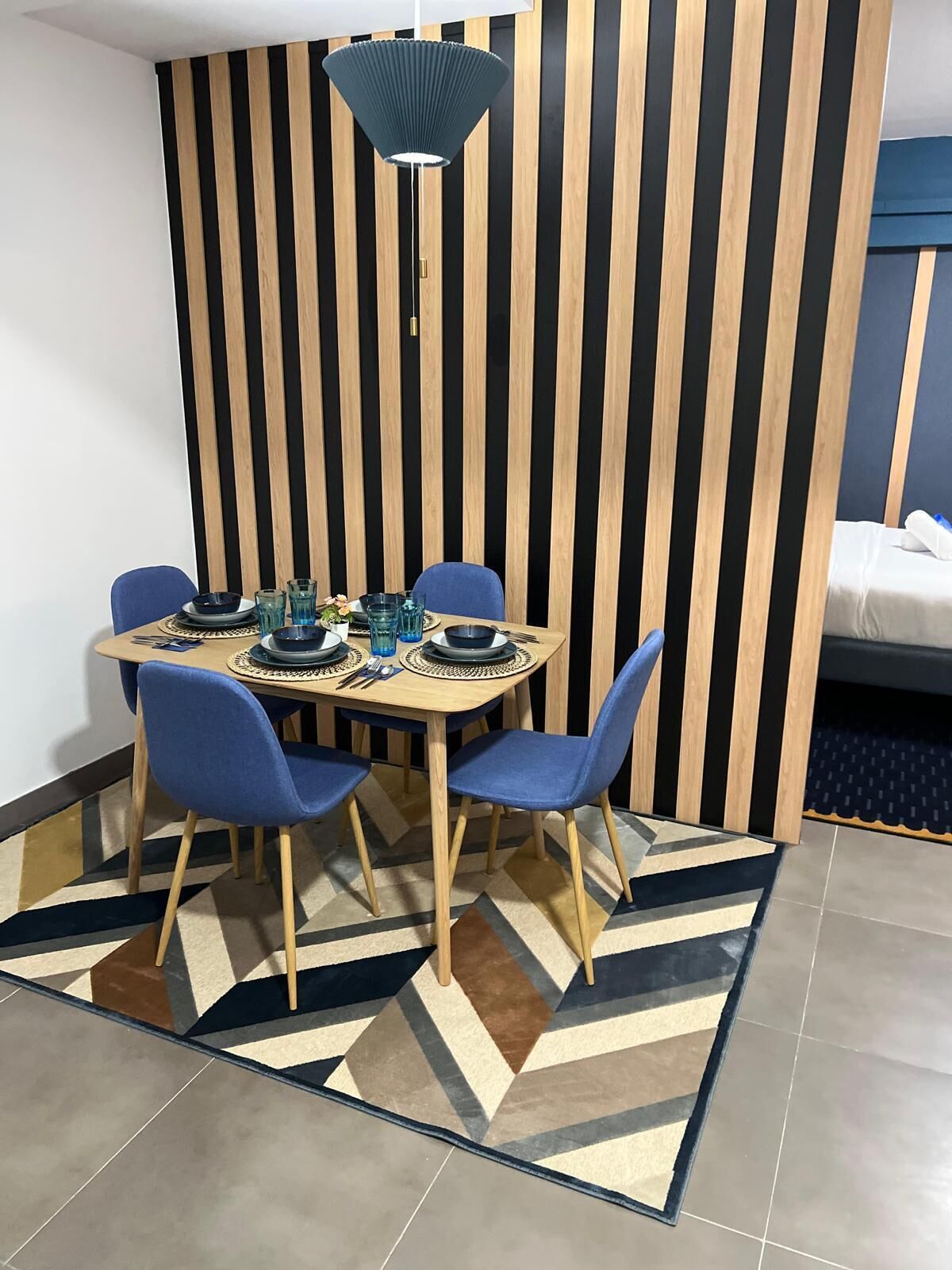 Modular Suites Alfonso Gomez