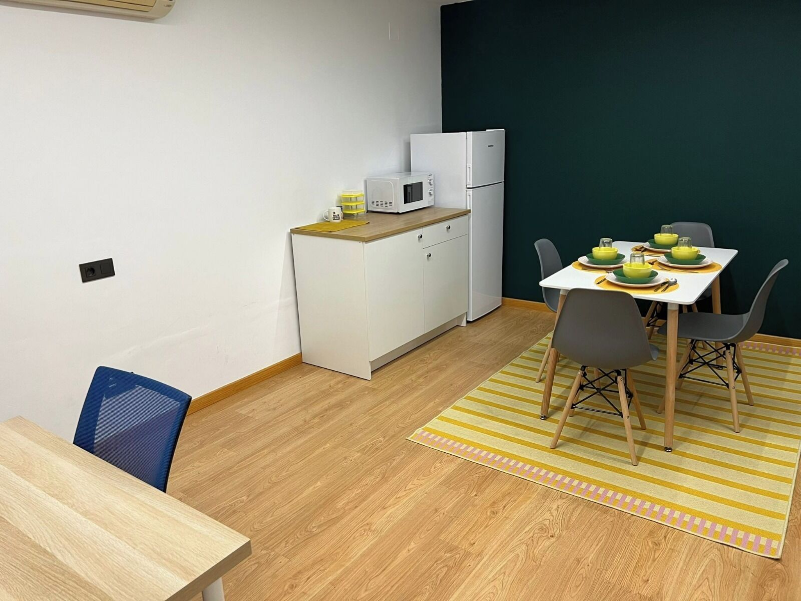 Modular Suites Alfonso Gomez