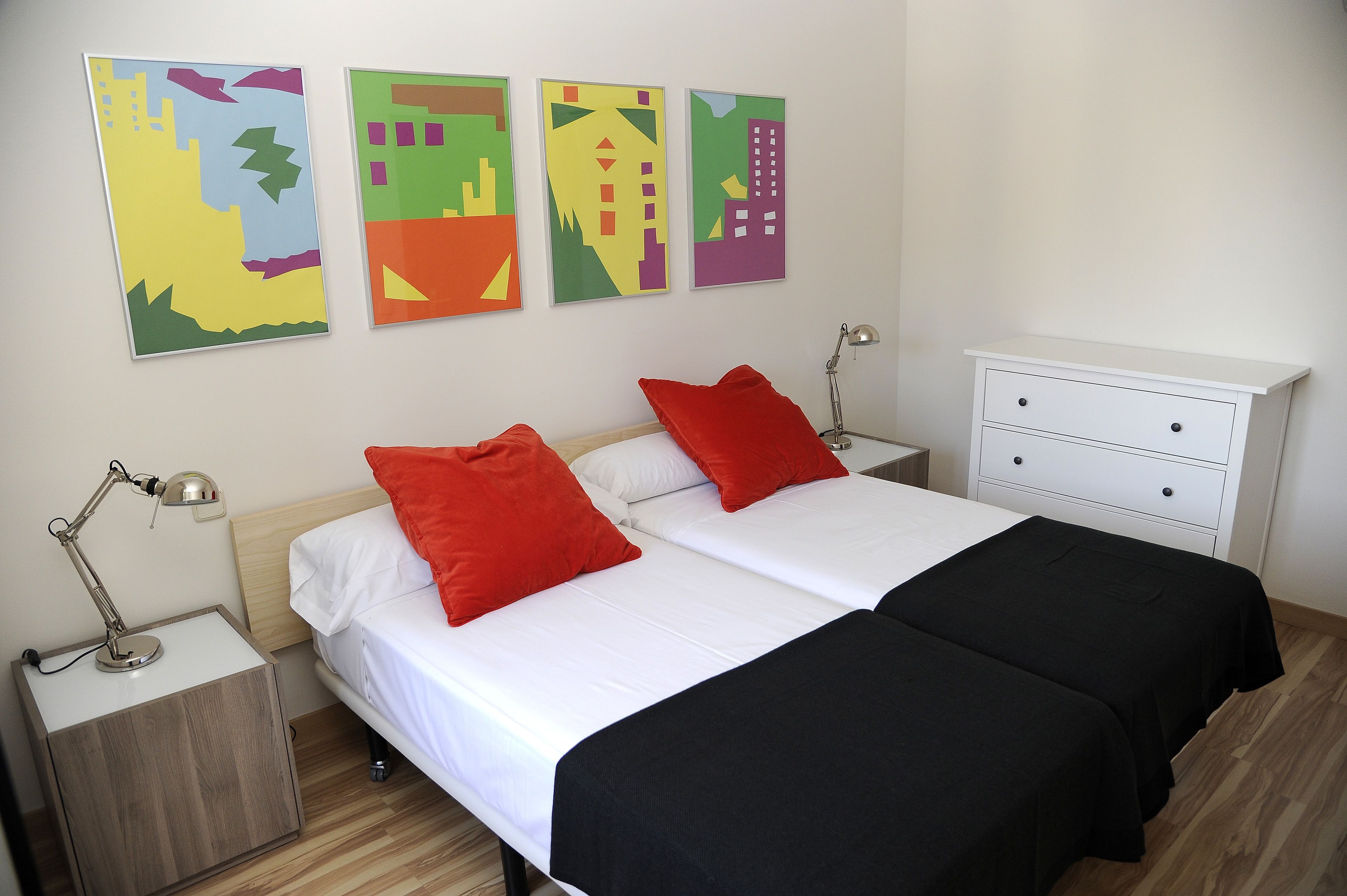 Mola! Suites