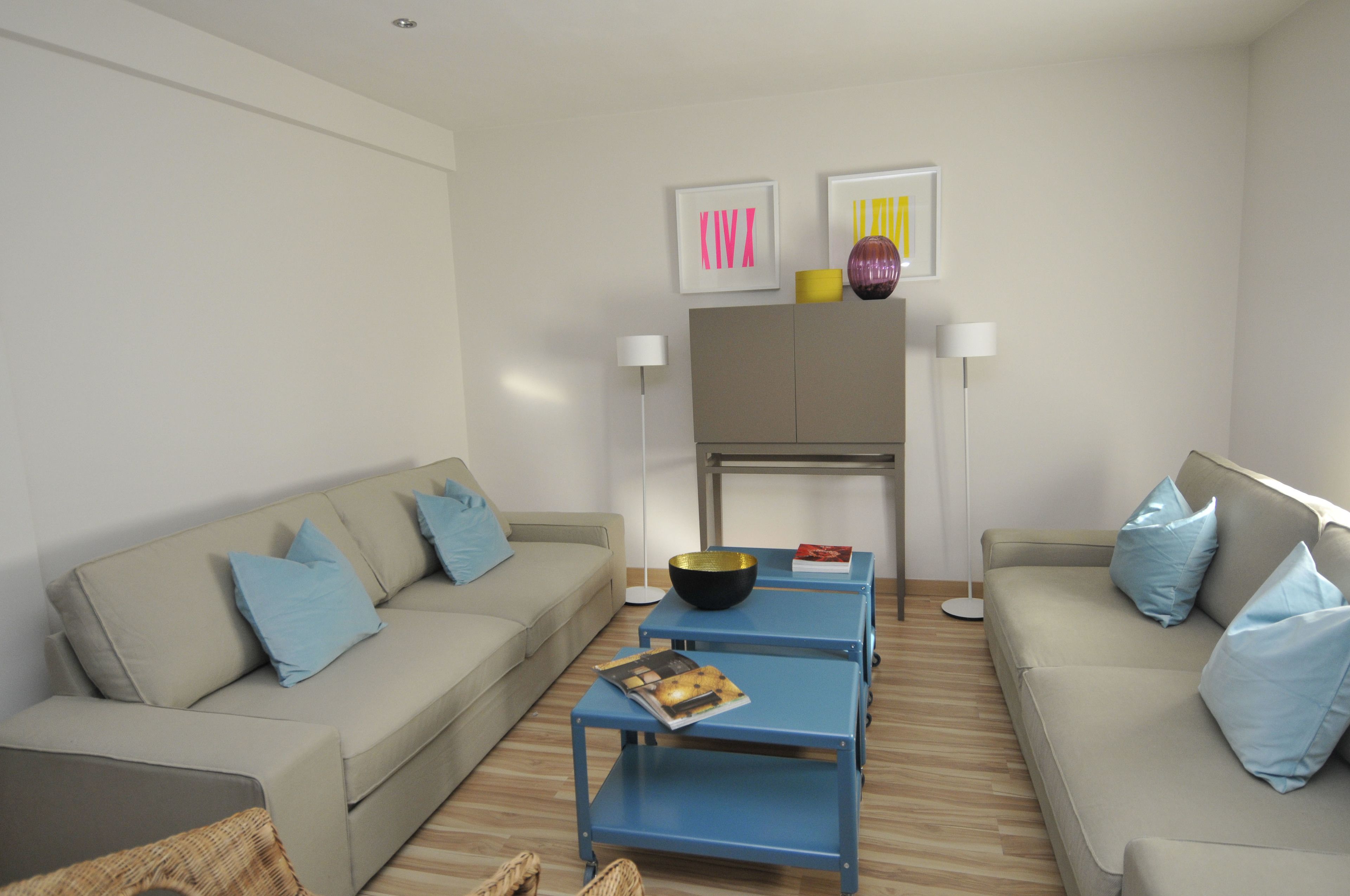 Mola! Suites