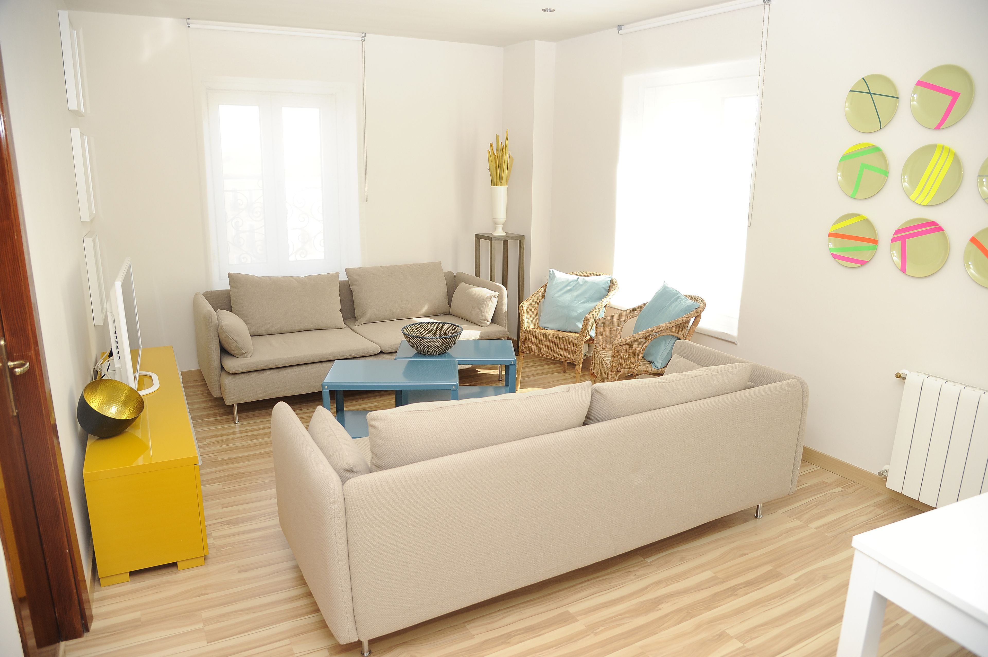 Mola! Suites