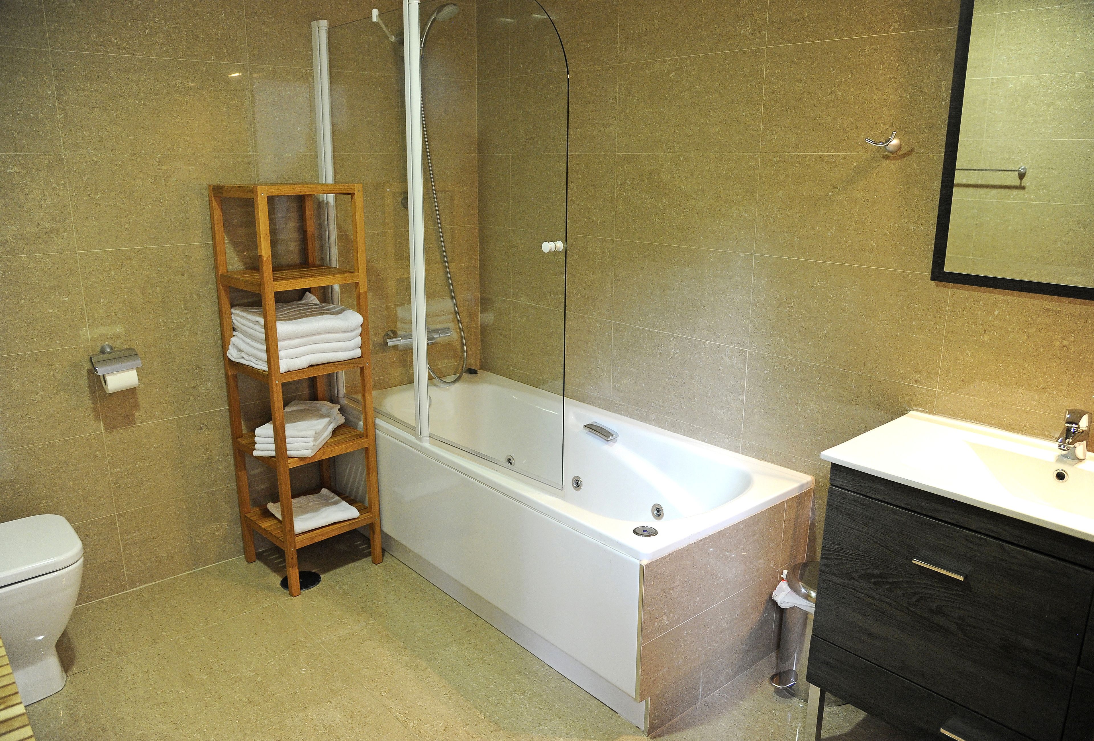 Mola! Suites