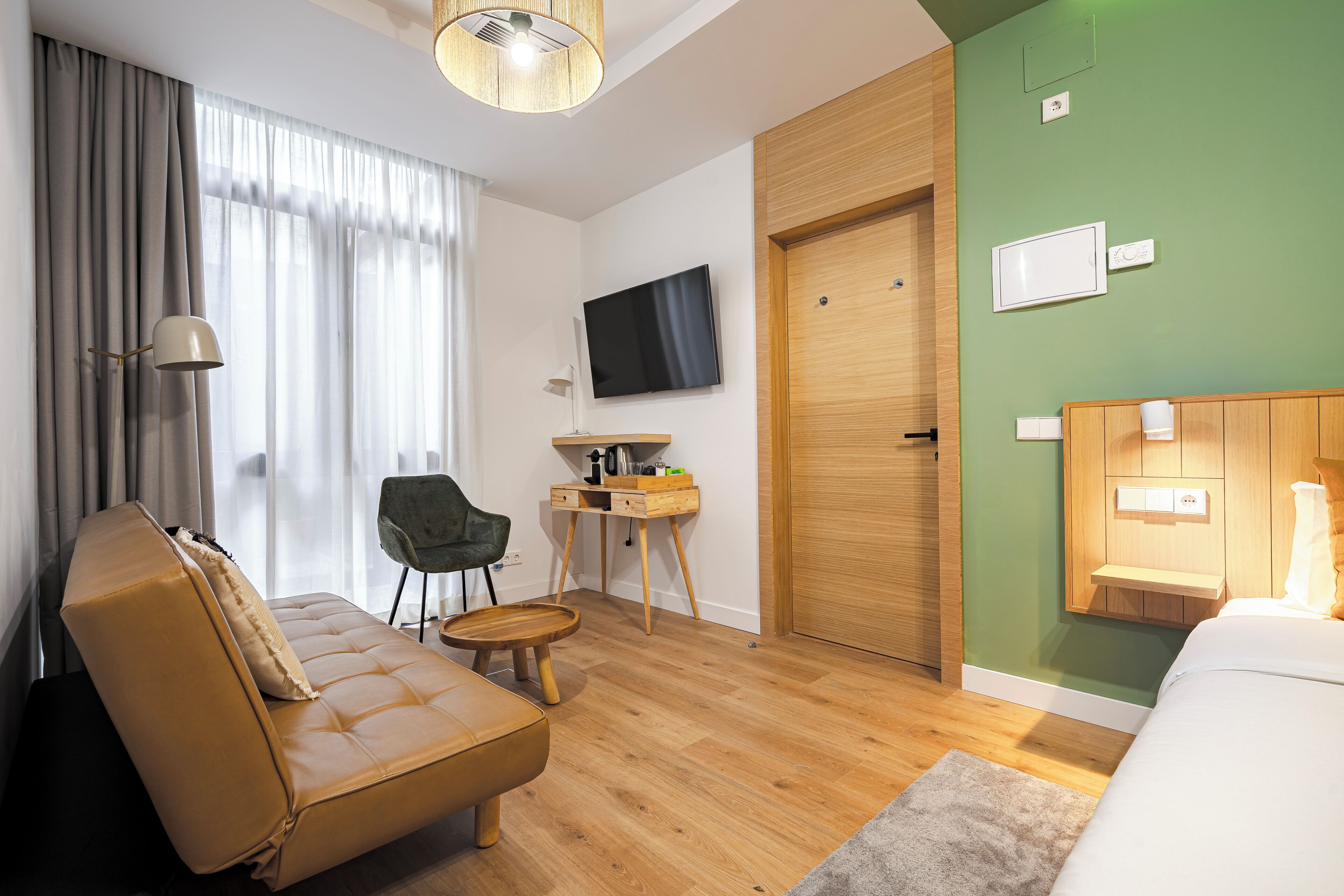 Olala Vallecas Mini Hotel
