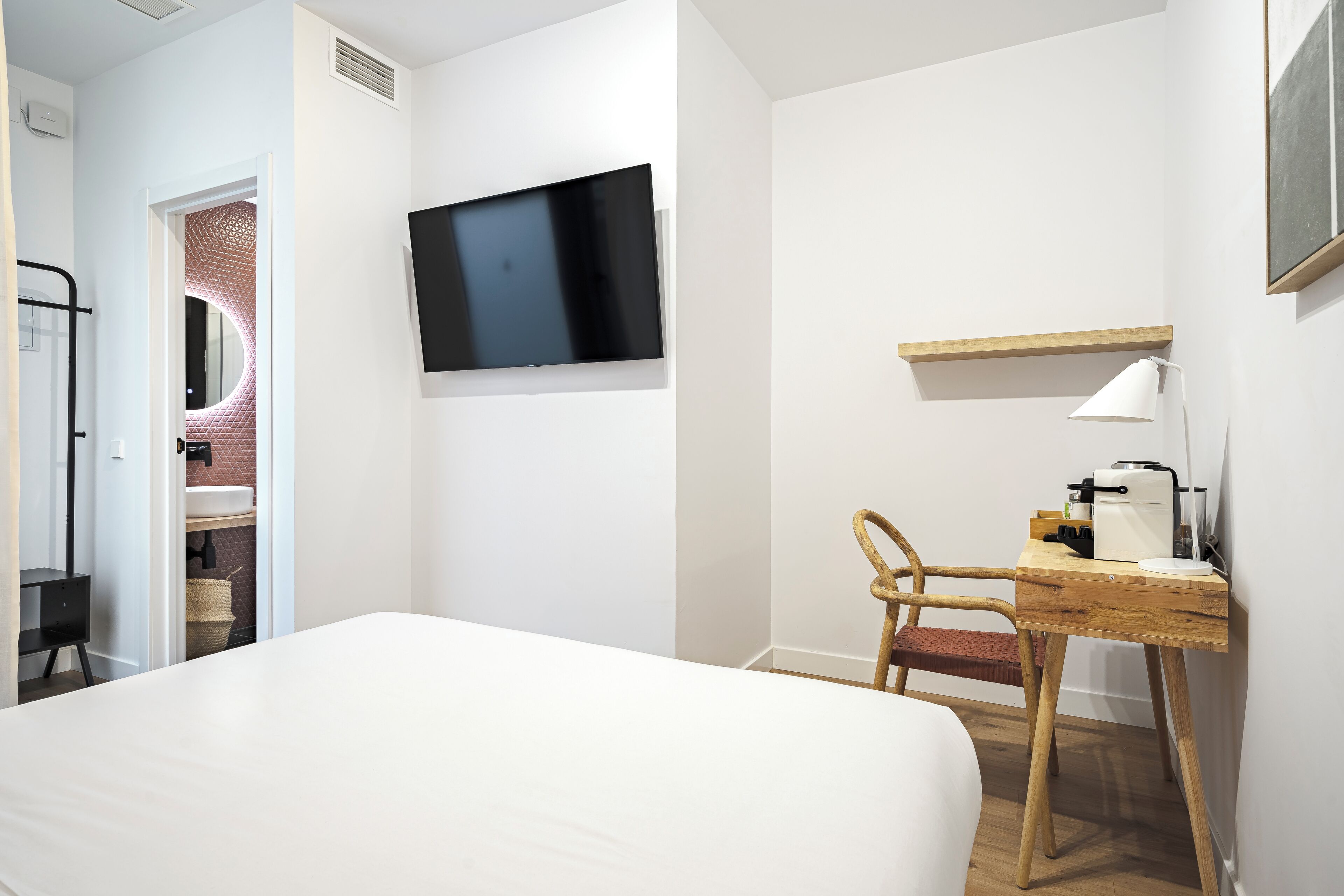 Olala Vallecas Mini Hotel
