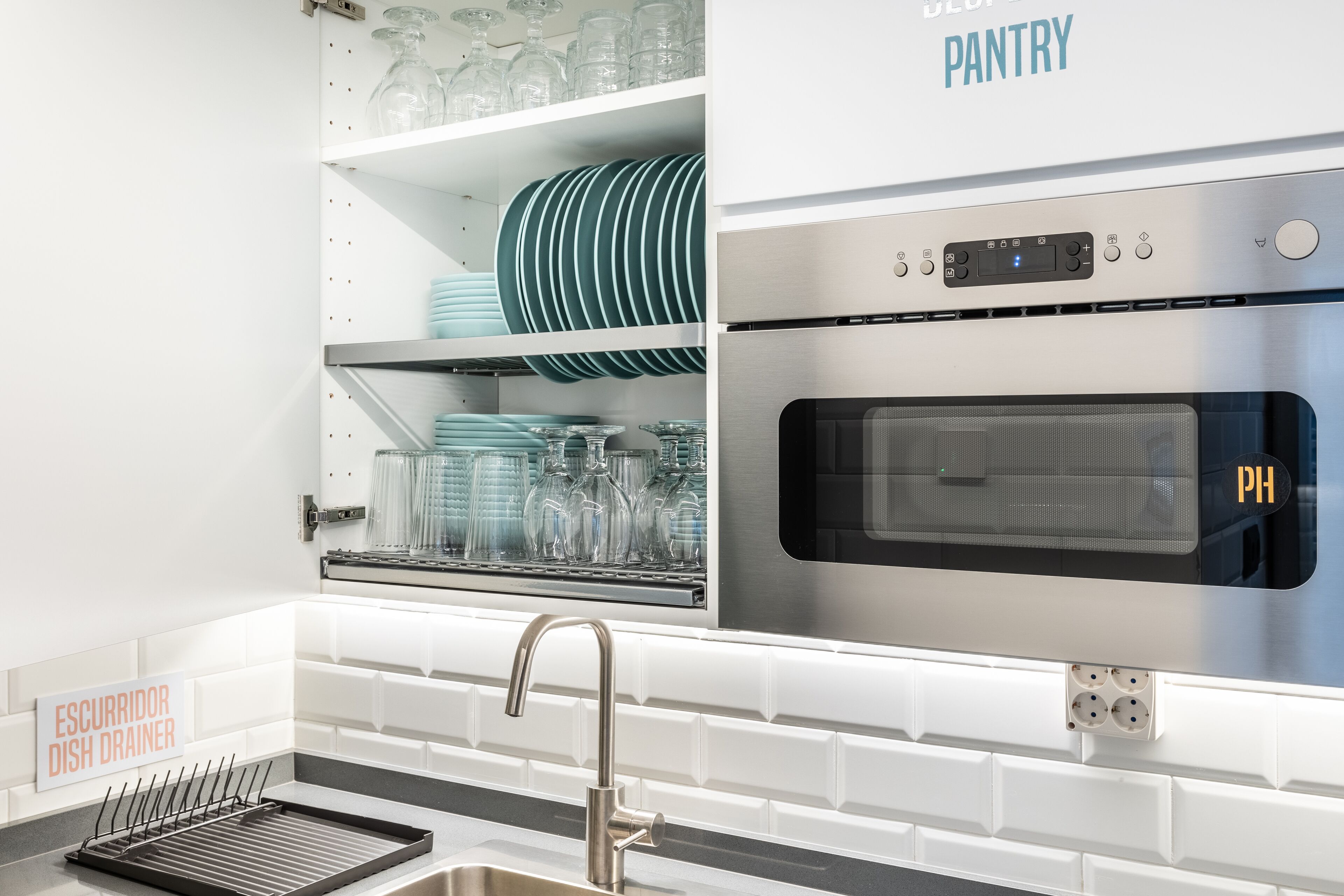 Petit Hostel Palacio Real