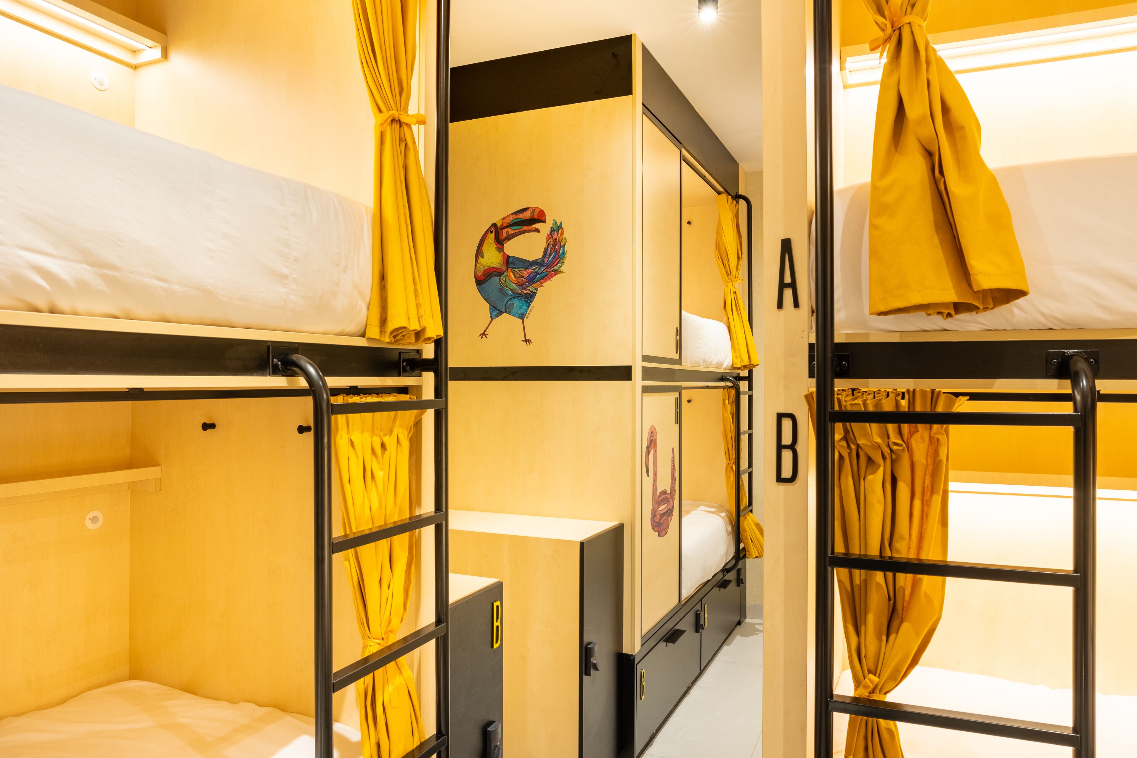 Petit Hostel Palacio Real