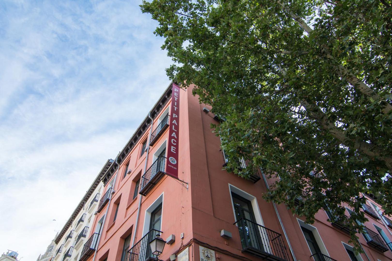 Petit Palace Plaza Del Carmen