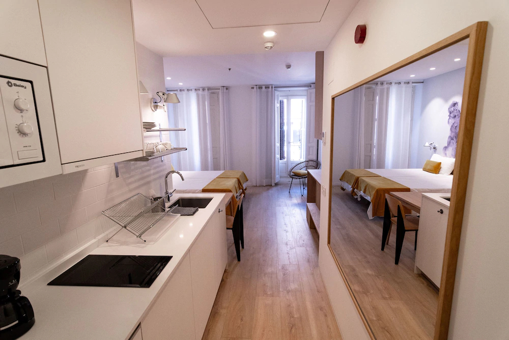 Plaza Mayor Suites & Apartments