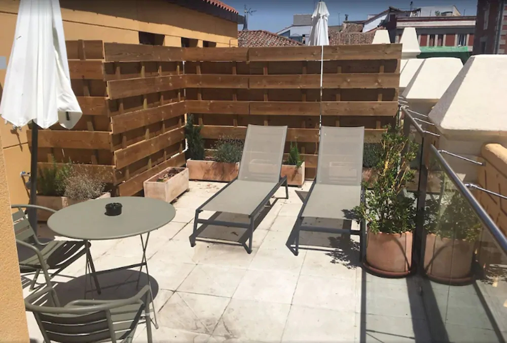 Plaza Mayor Suites & Apartments