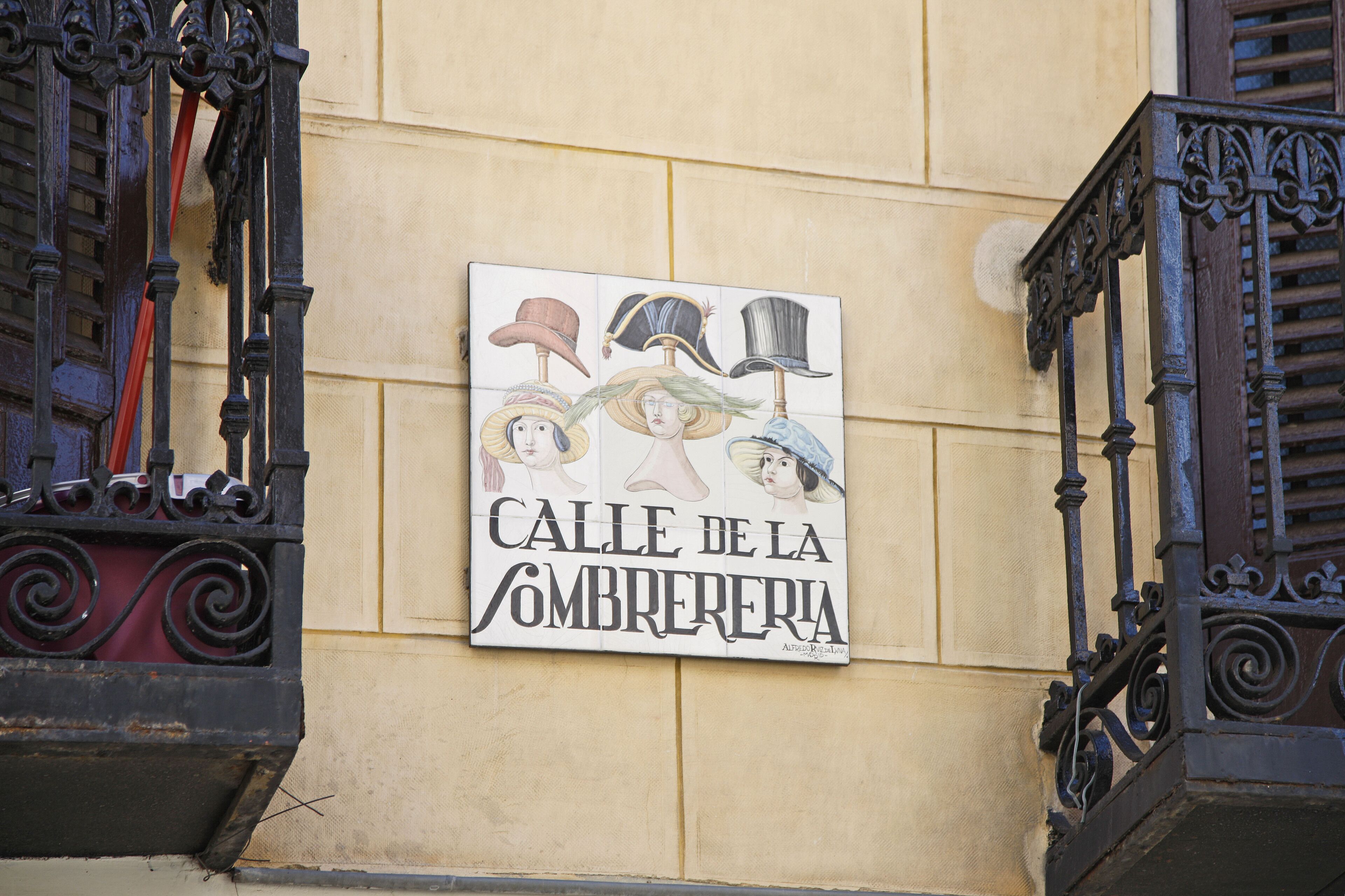 Reina Sofía Boutique by Madflats Collection