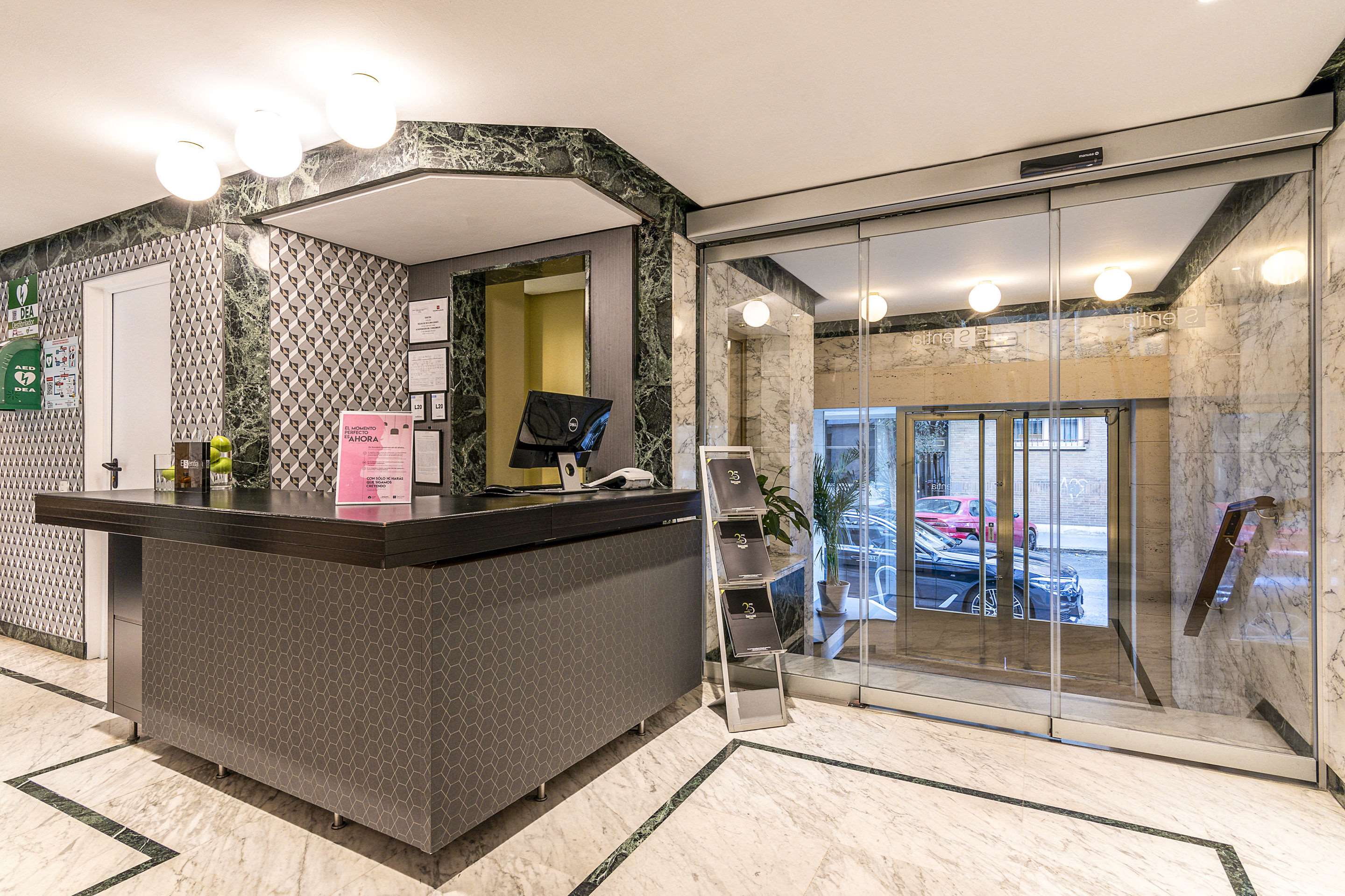 Sercotel Esentia Togumar