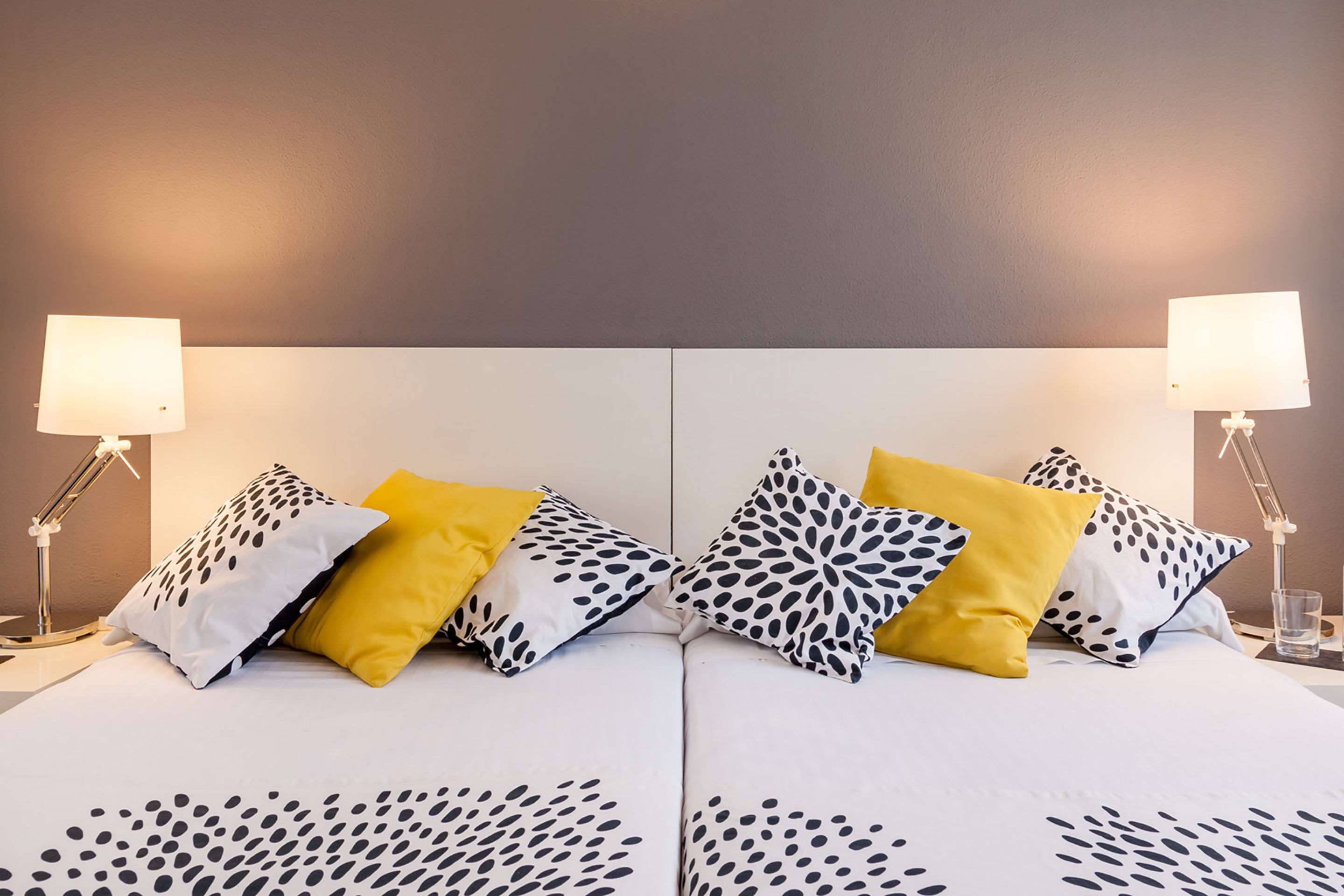 Sercotel Esentia Togumar