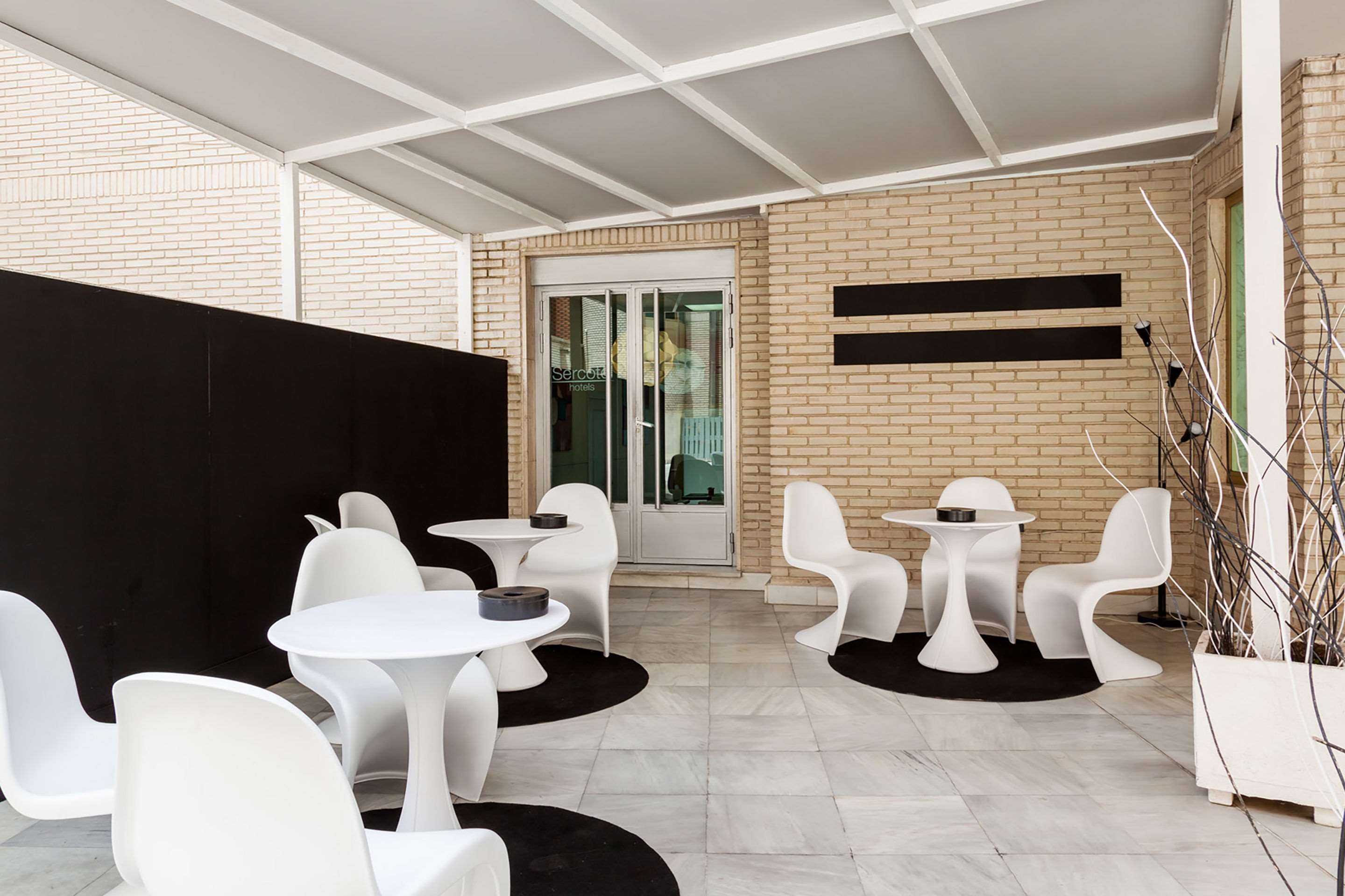 Sercotel Esentia Togumar