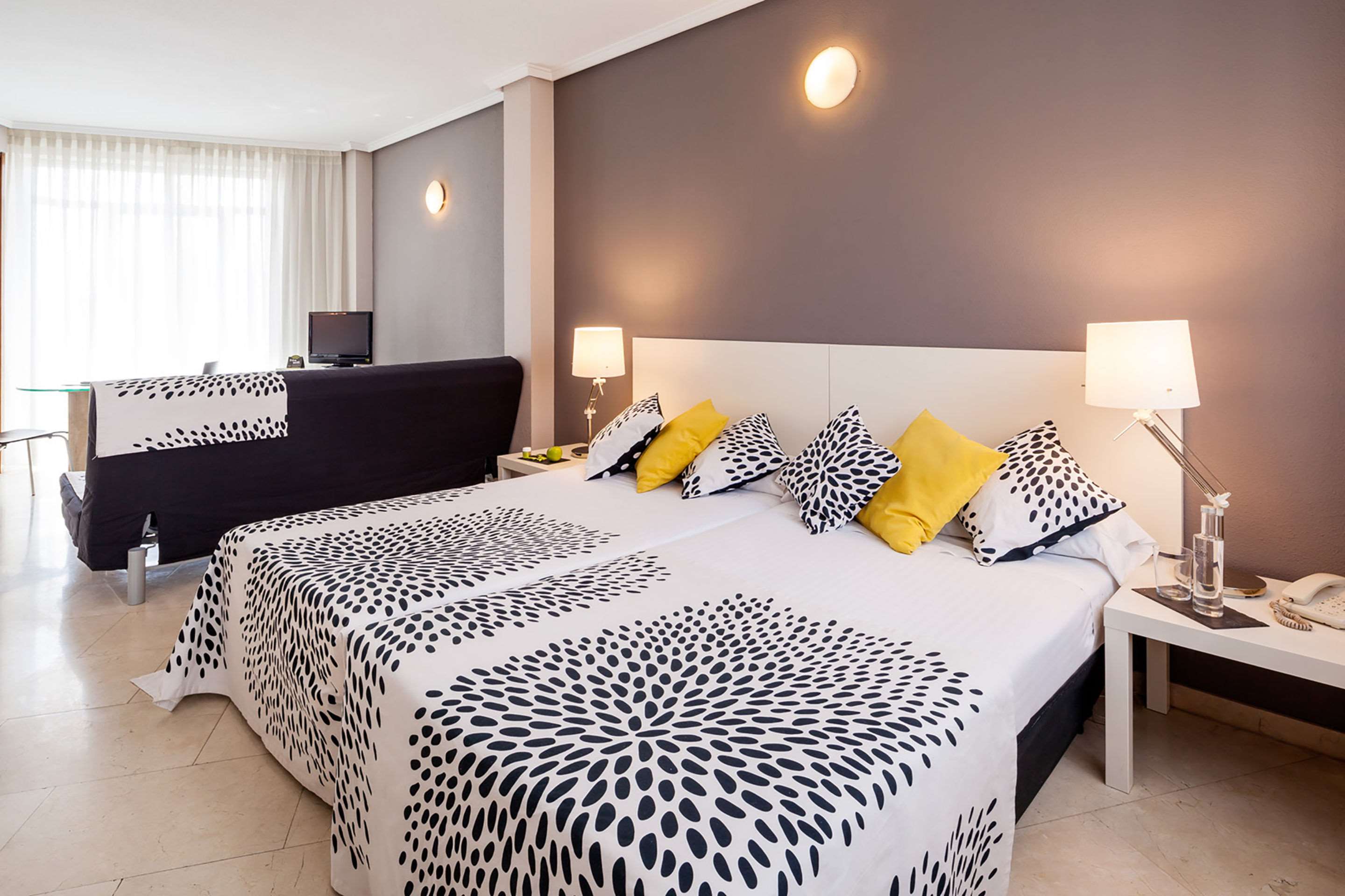 Sercotel Esentia Togumar