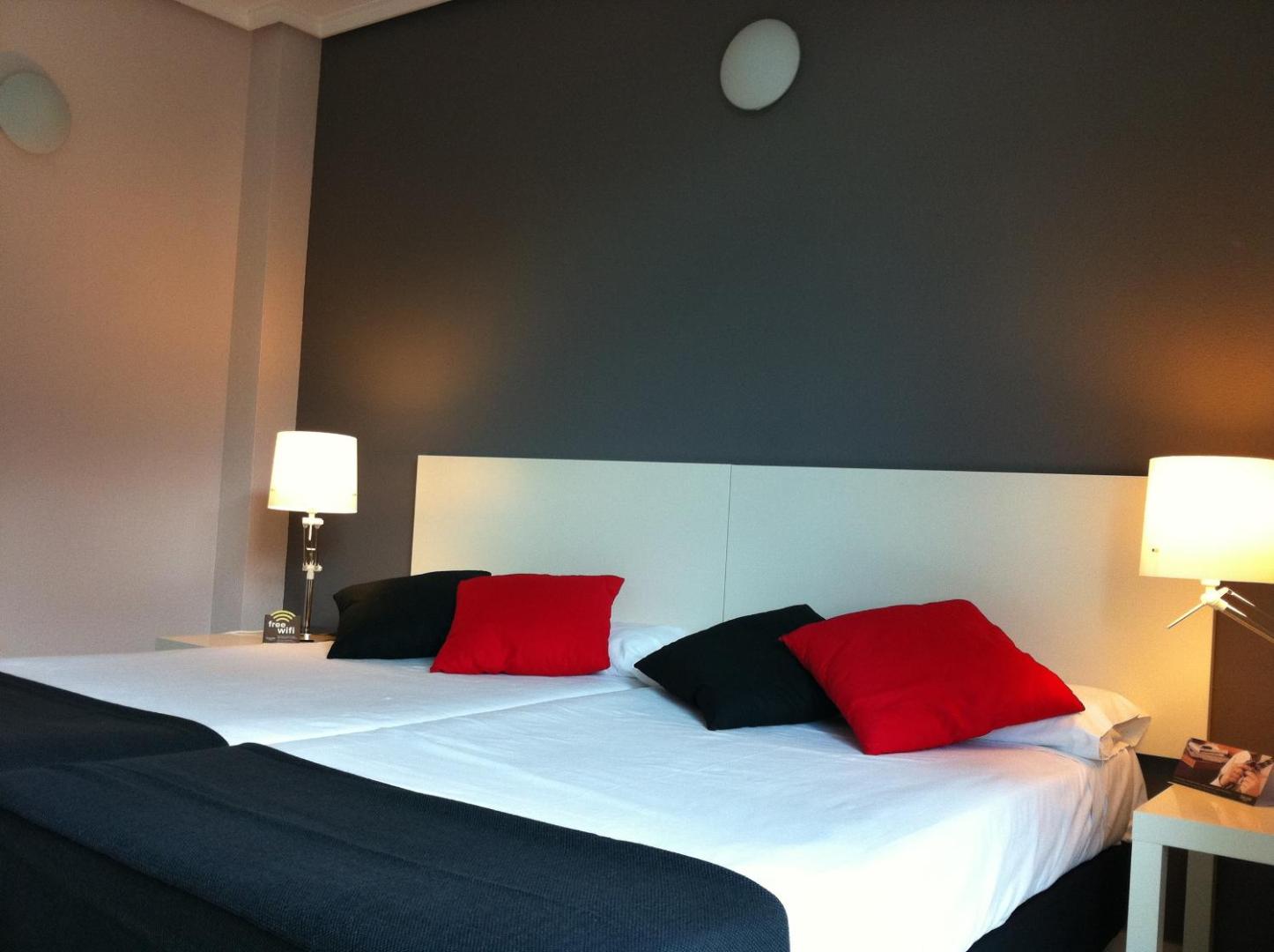 Sercotel Esentia Togumar