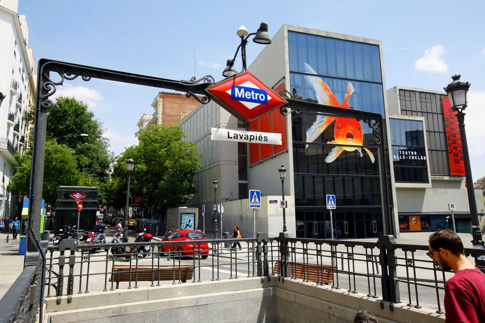 Sofía by Madflats Collection