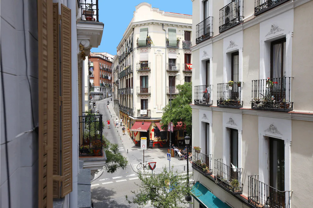 Sofía by Madflats Collection