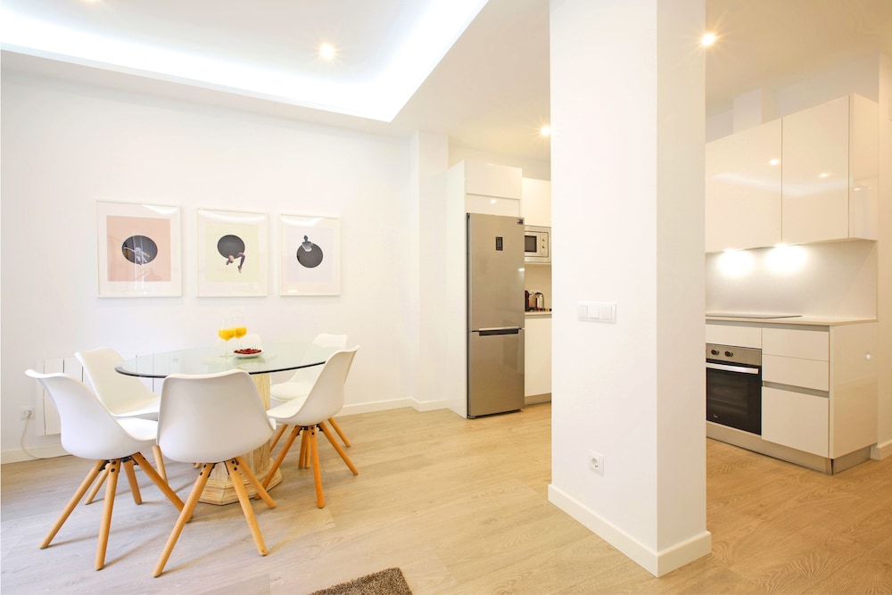 Sofía by Madflats Collection