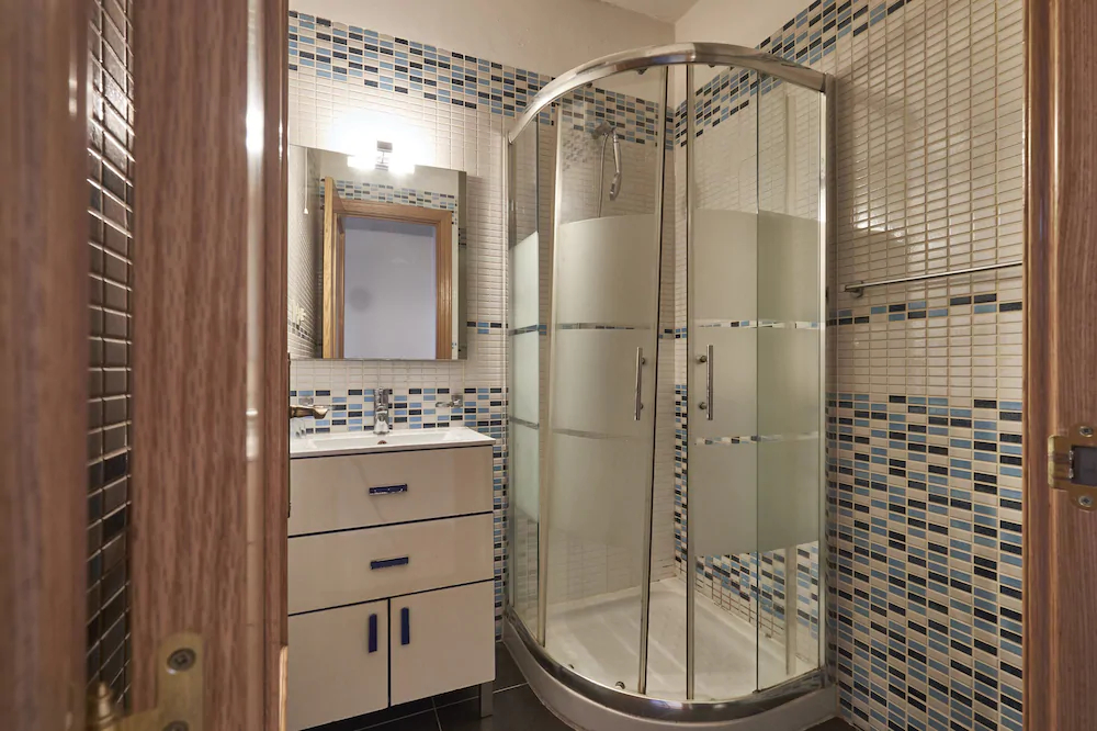 Toledo Rooms