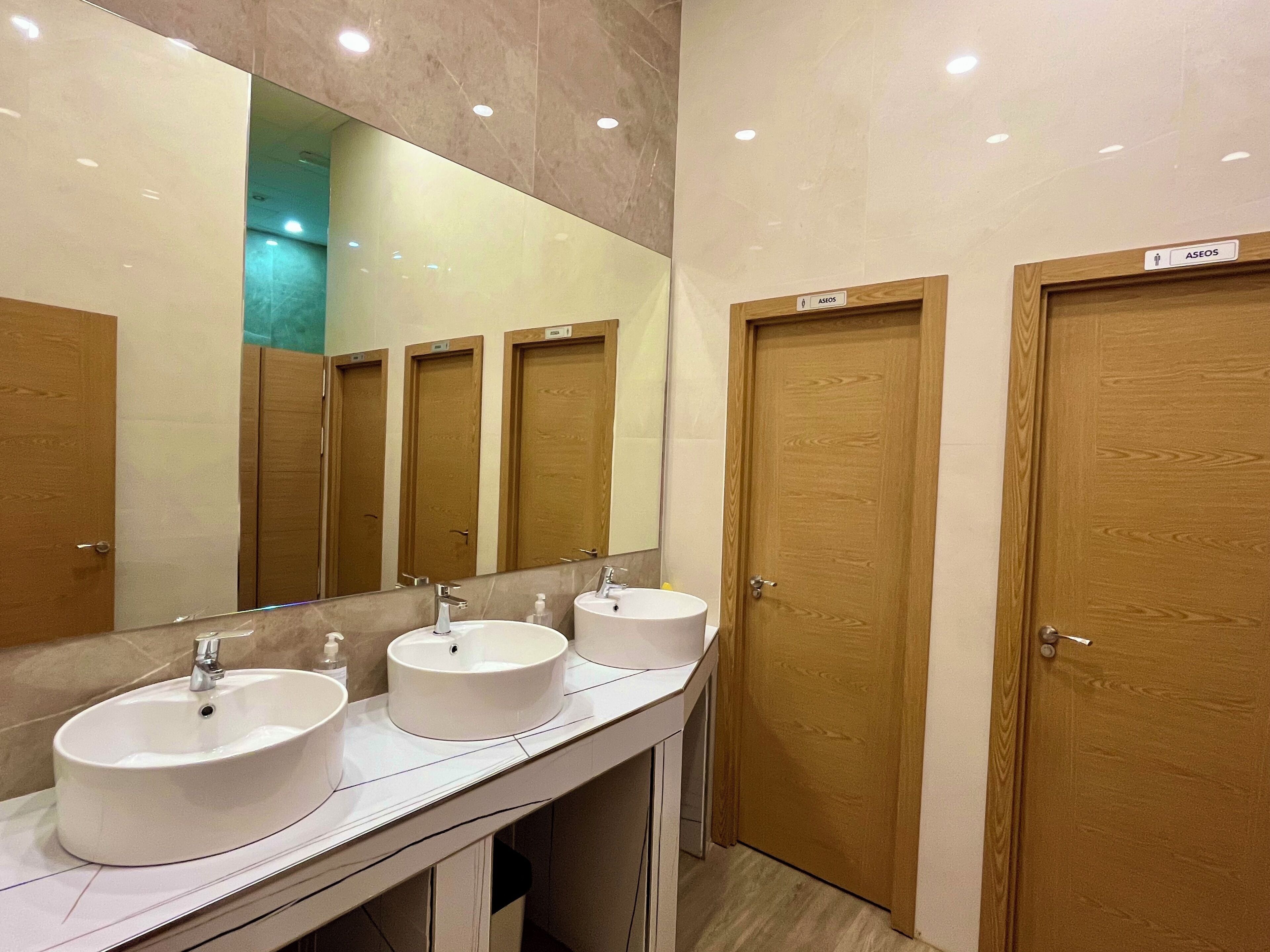 Velvet Hostels