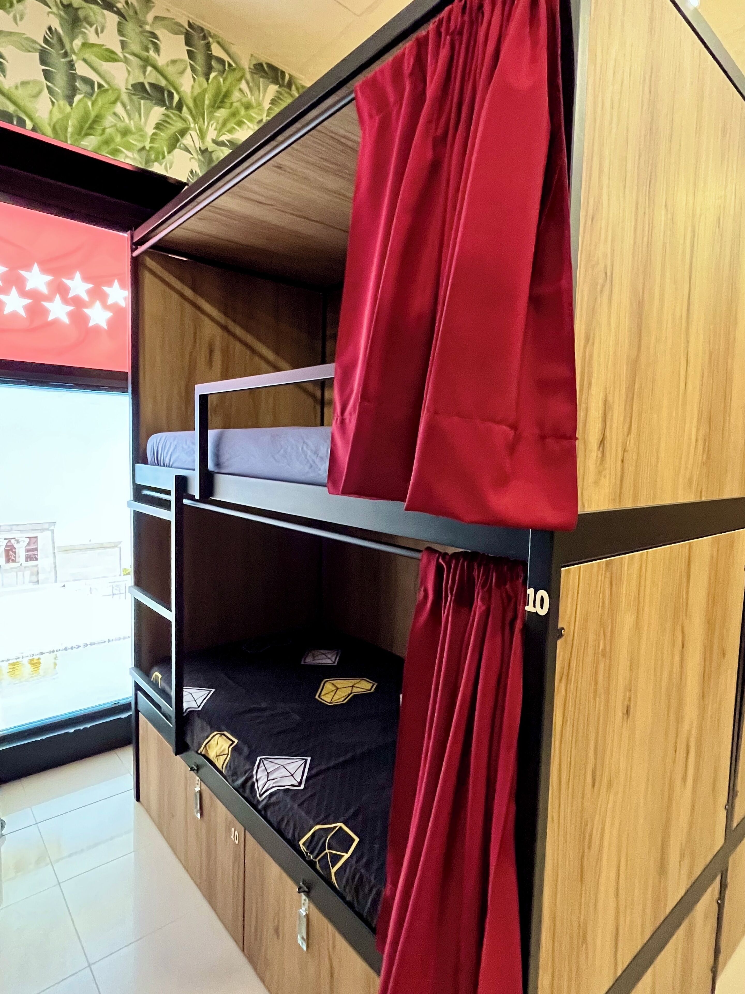 Velvet Hostels