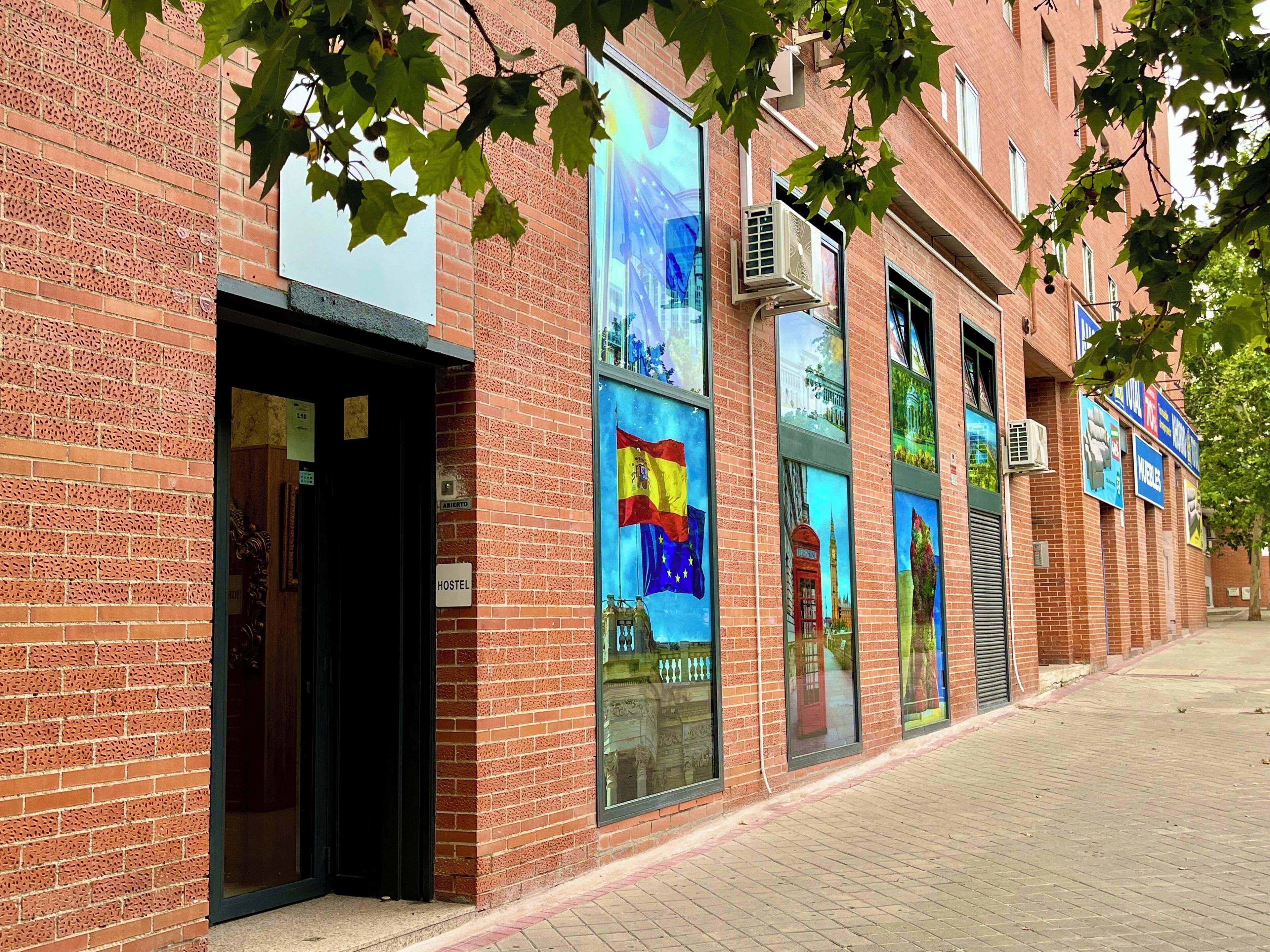 Velvet Hostels