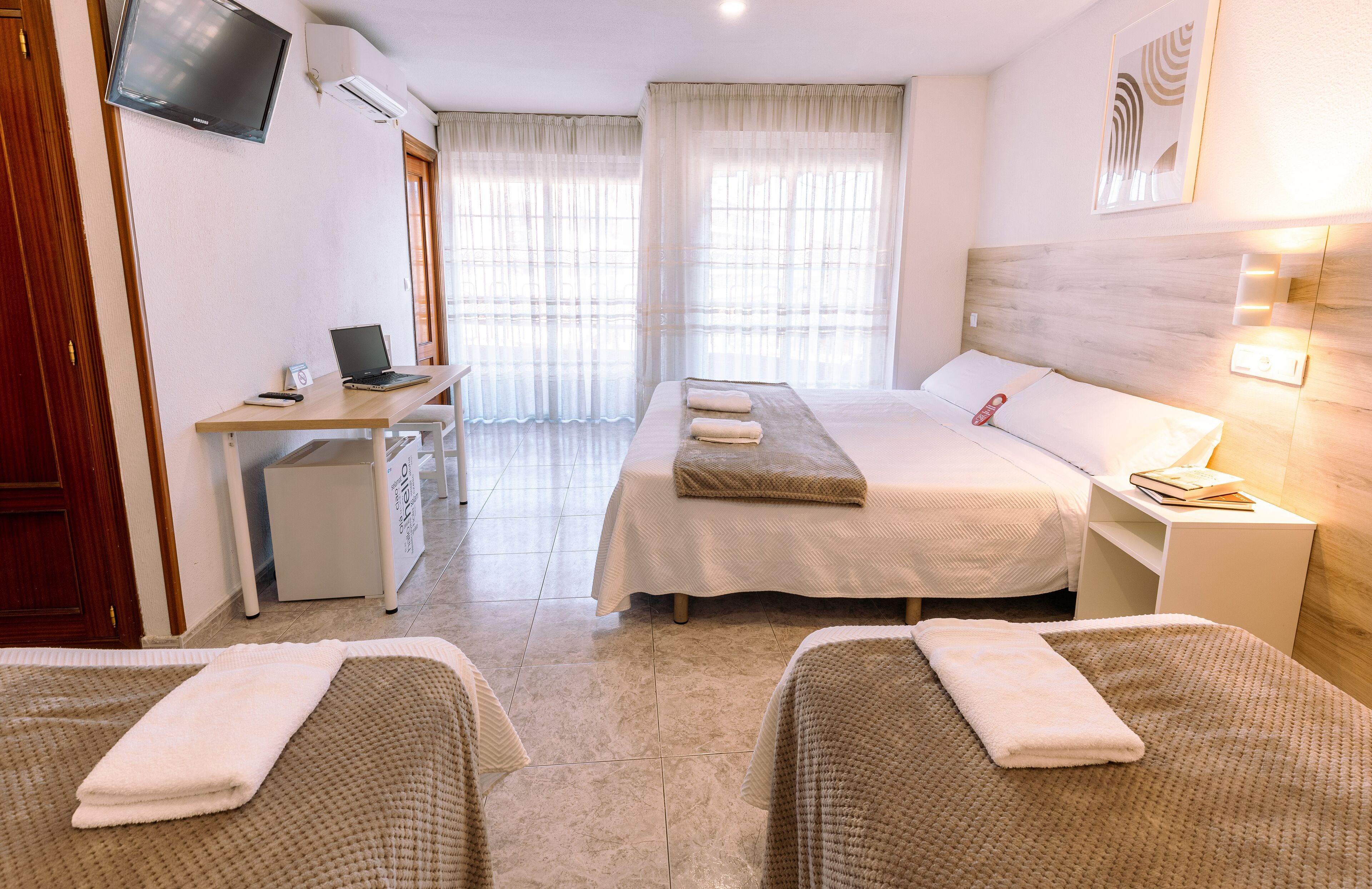 Hostal Gran Via