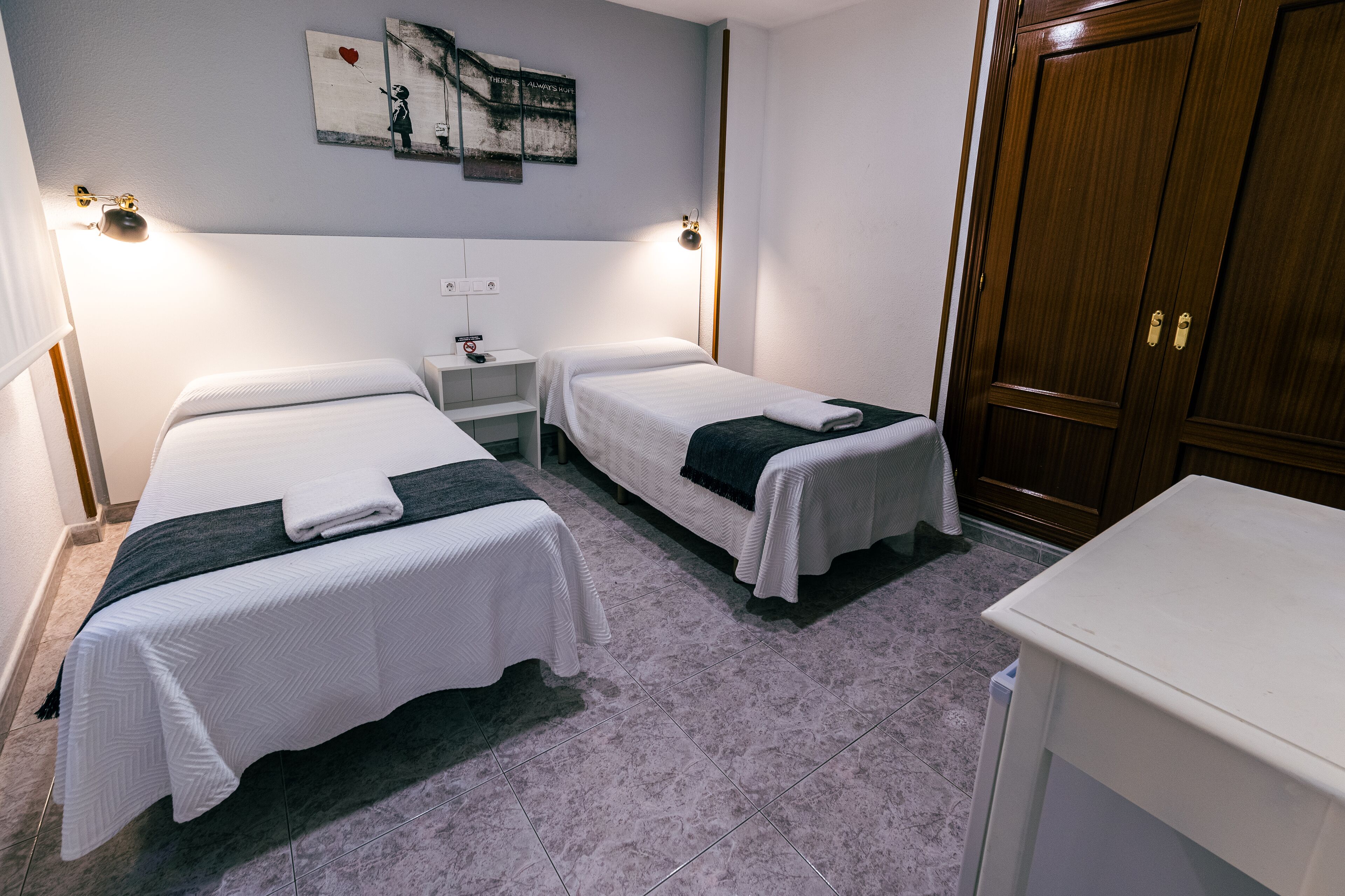 Hostal Gran Via