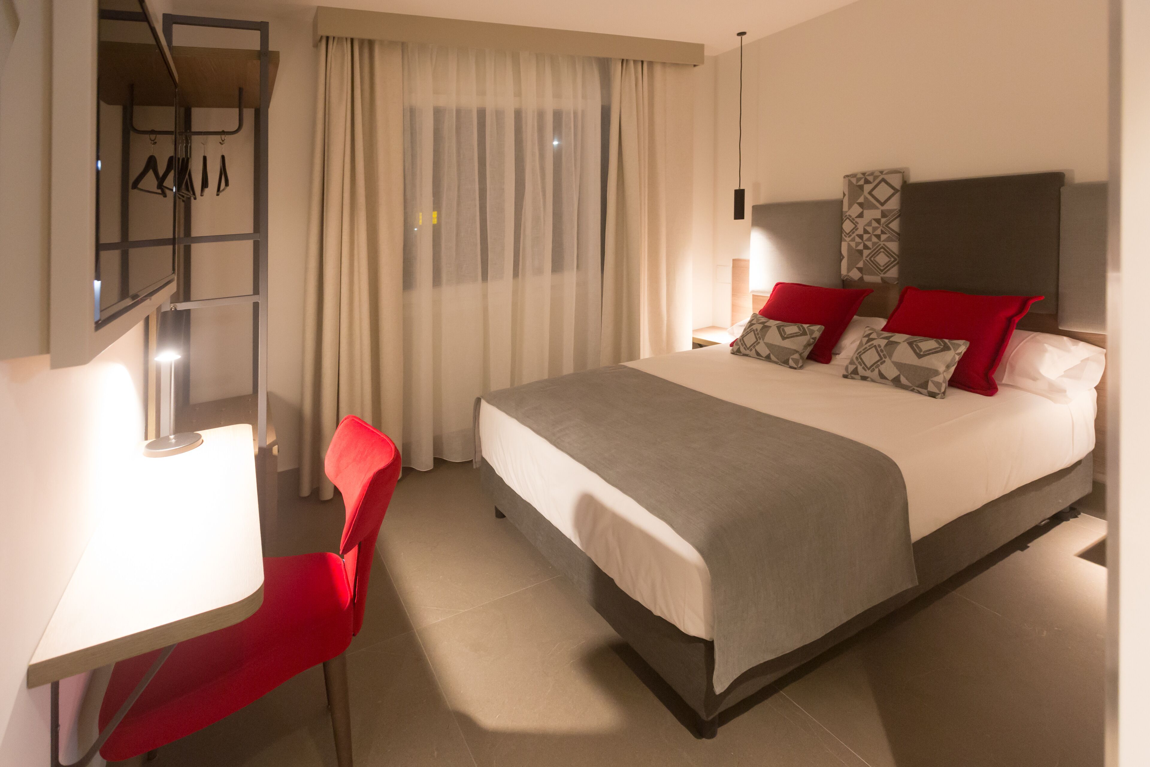 Hotel UrbanA +++ Tres Cantos