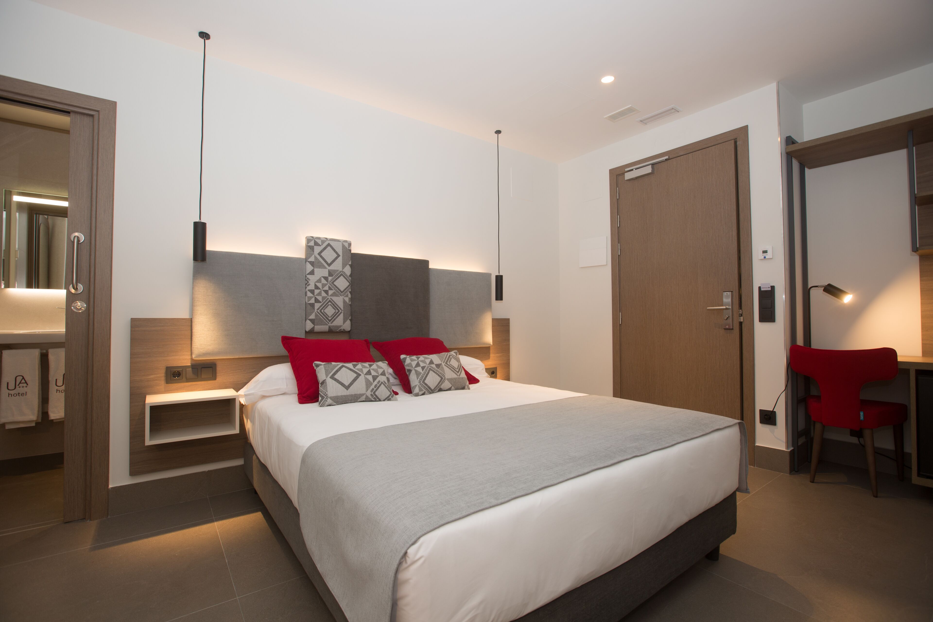 Hotel UrbanA +++ Tres Cantos