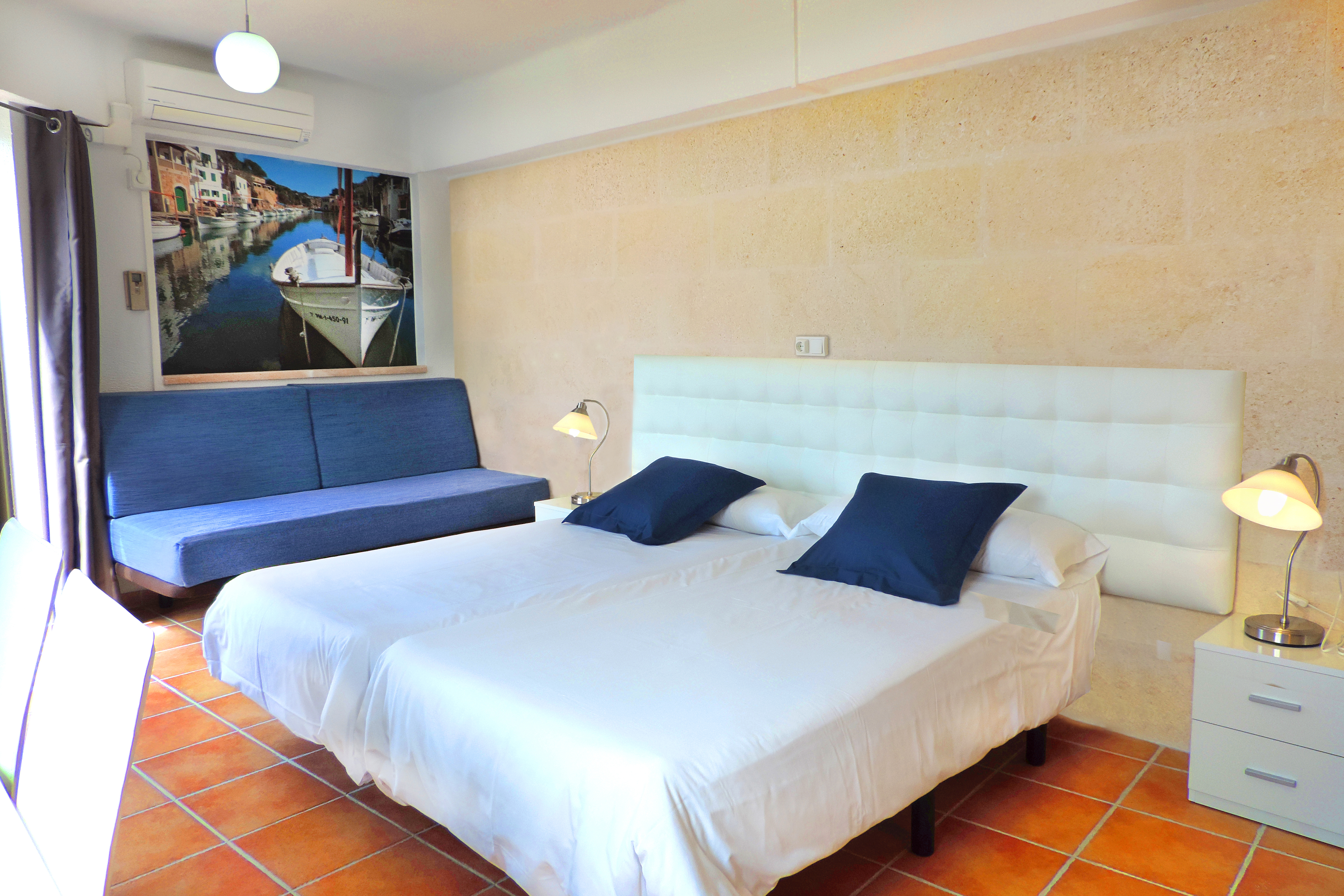 Marblau Hostal
