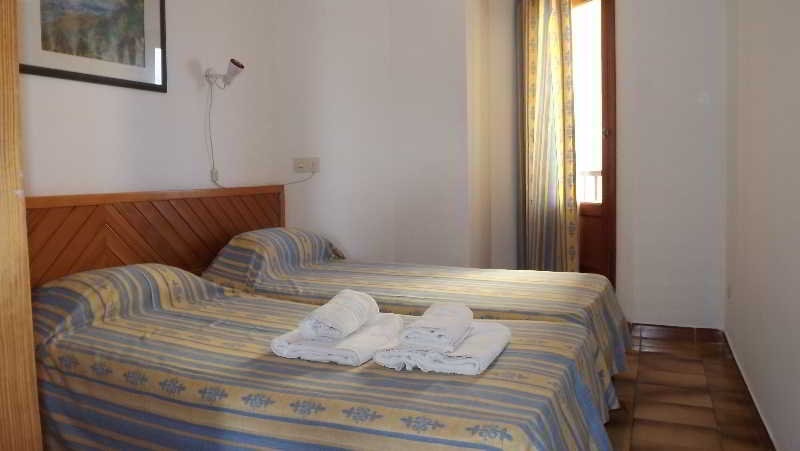 Apartamentos Monac Beach
