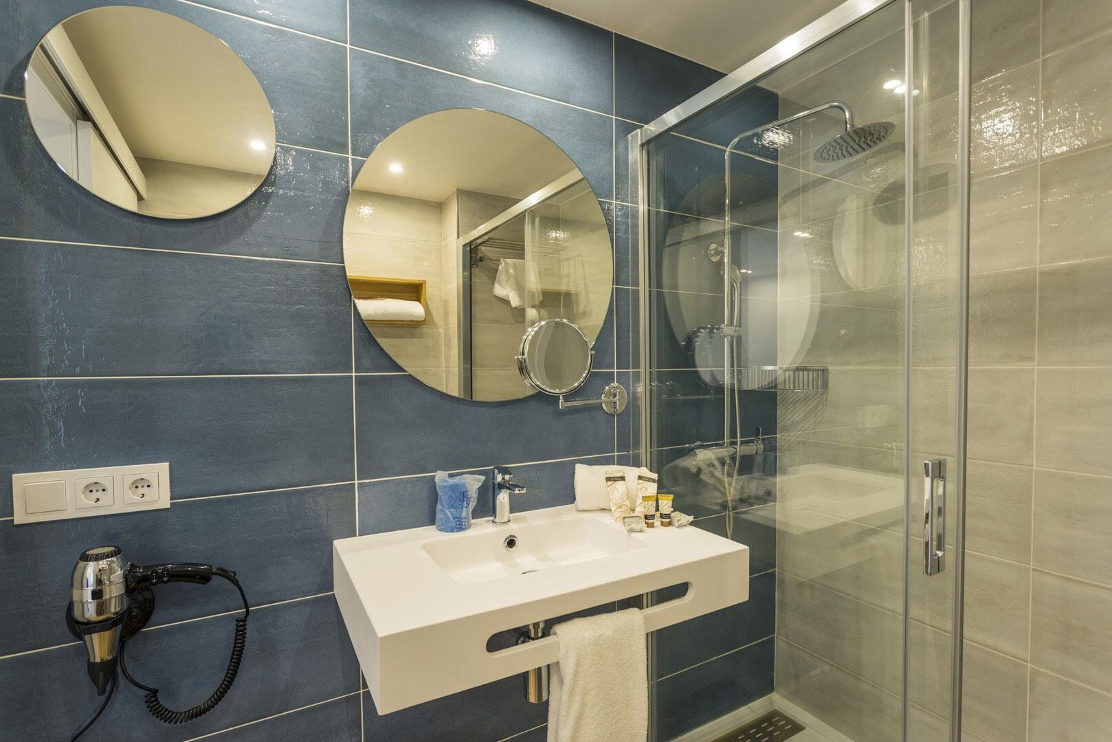 Parque Nereida Suites Hotel