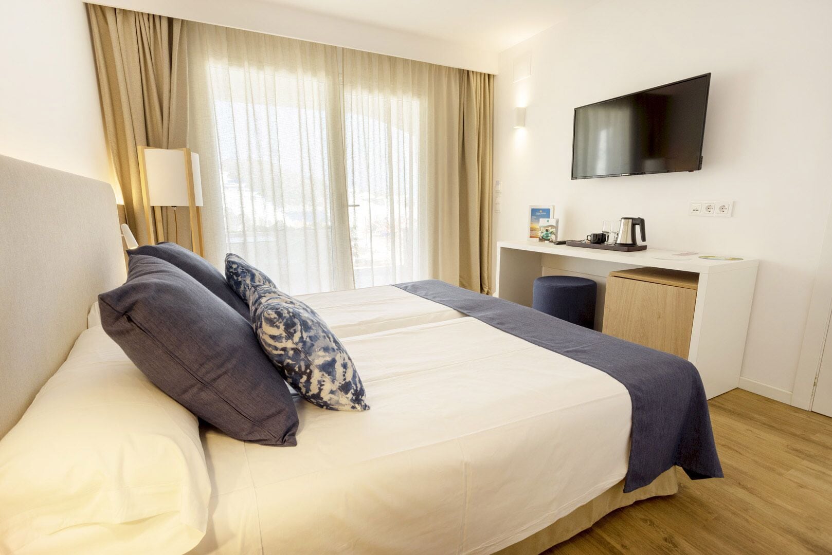 Parque Nereida Suites Hotel