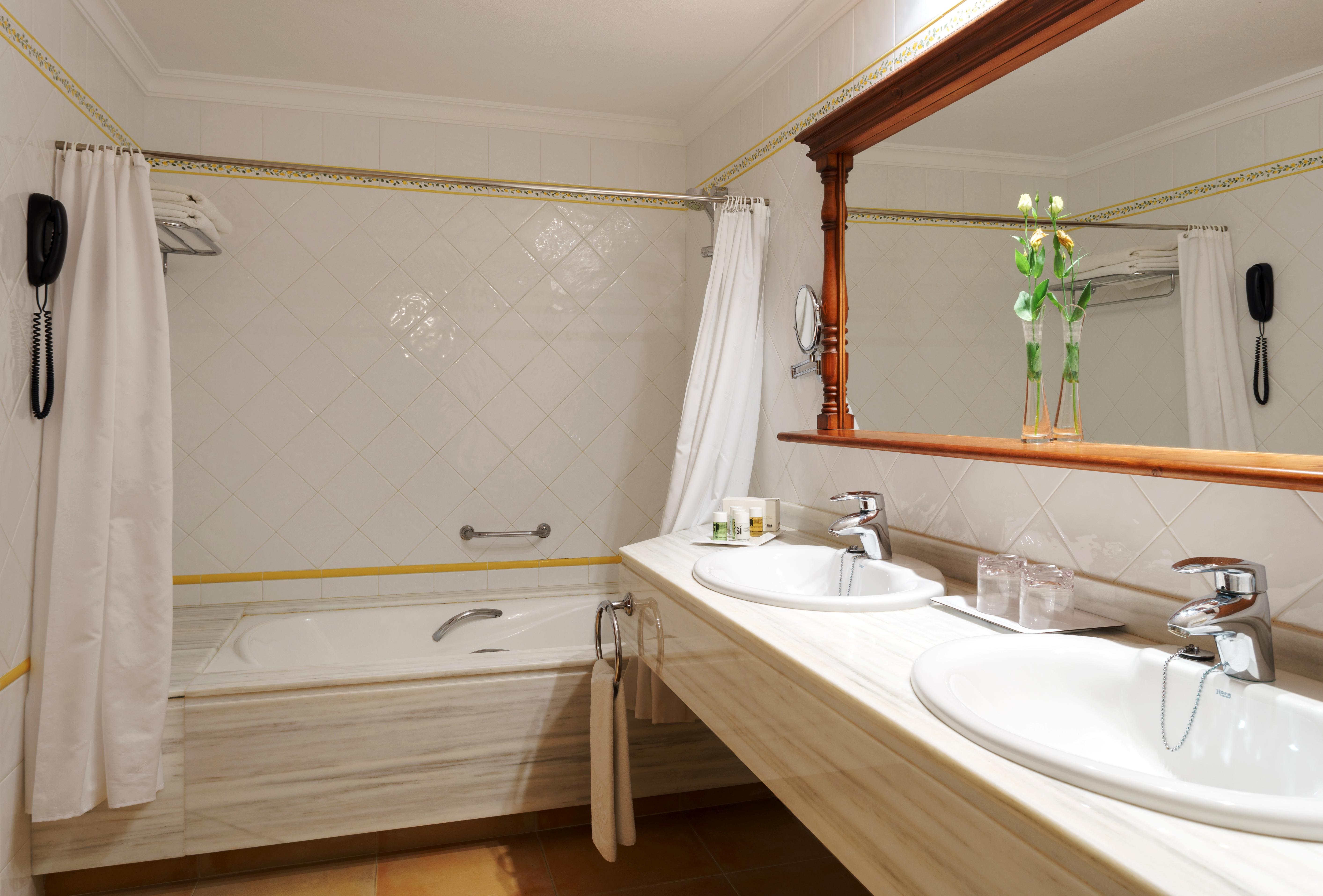 La Moraleja The Quiet Hotel