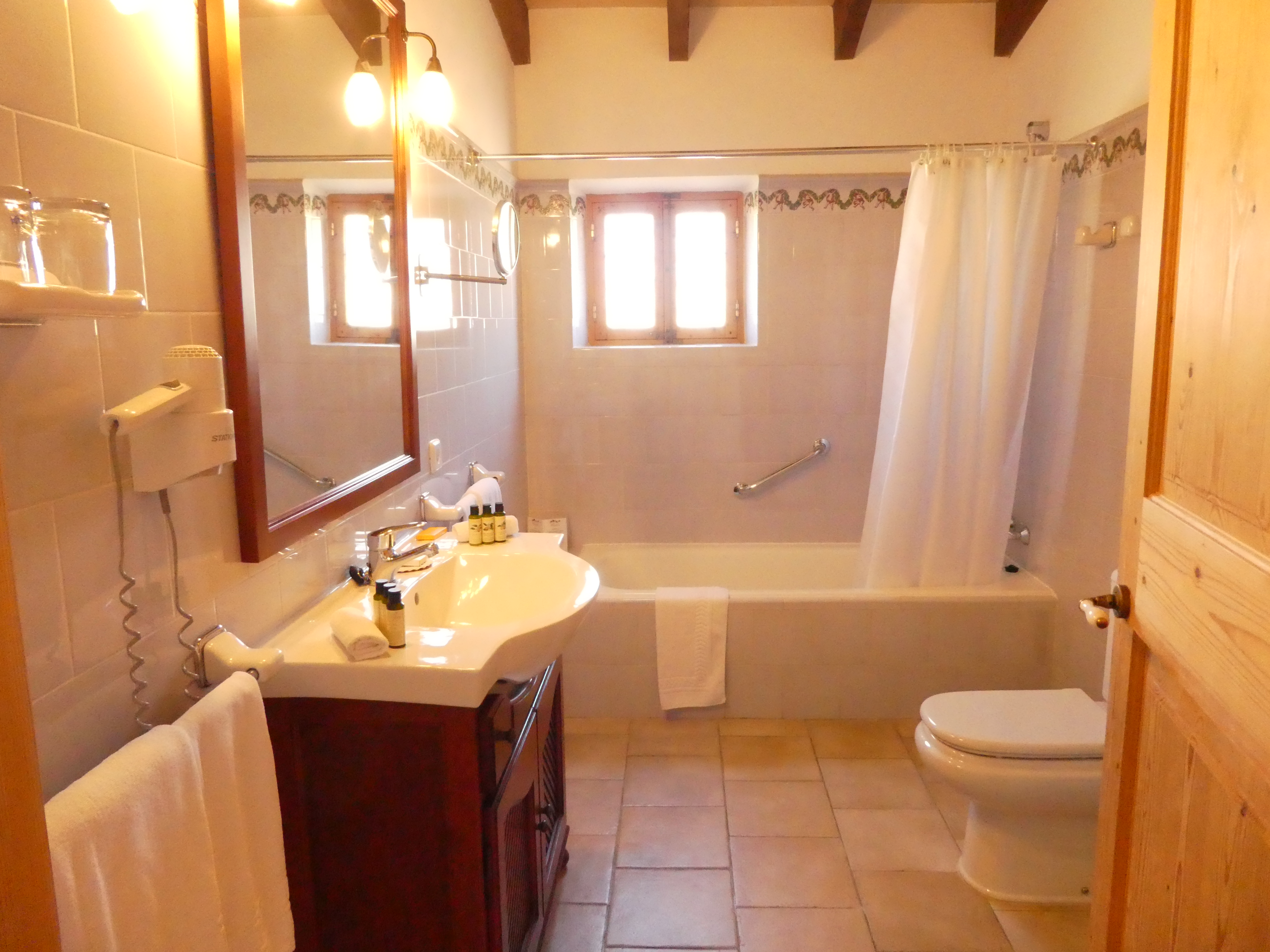 Finca Hotel Can Estades