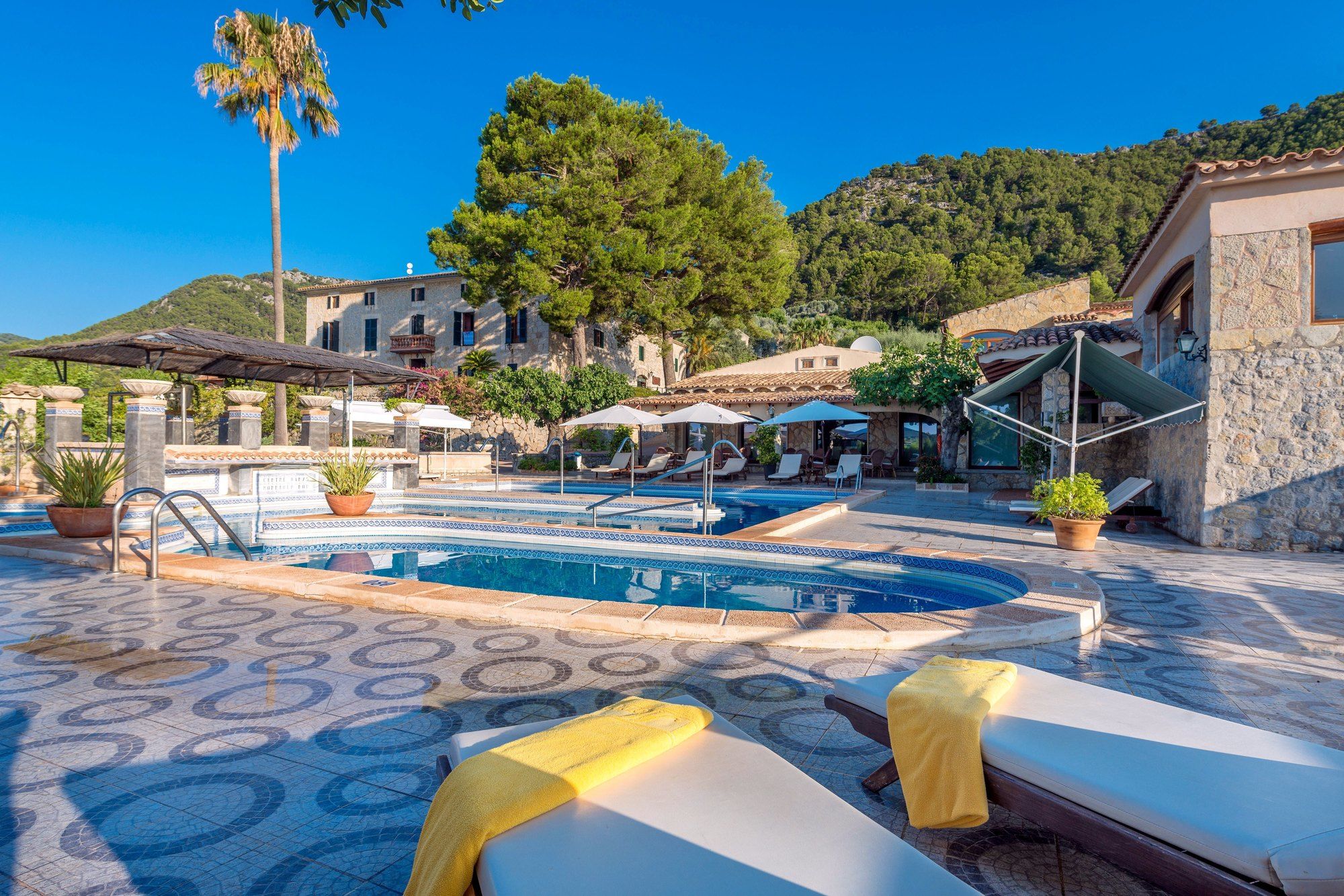 Hotel Rural Monnaber Nou & Spa