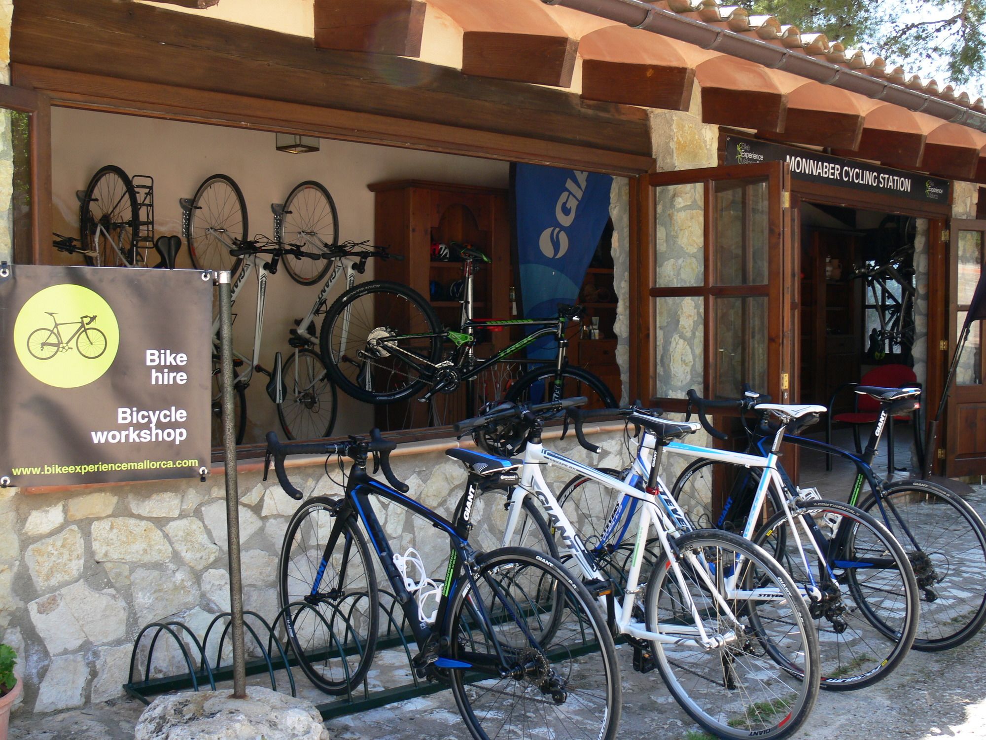Hotel Rural Monnaber Nou & Spa