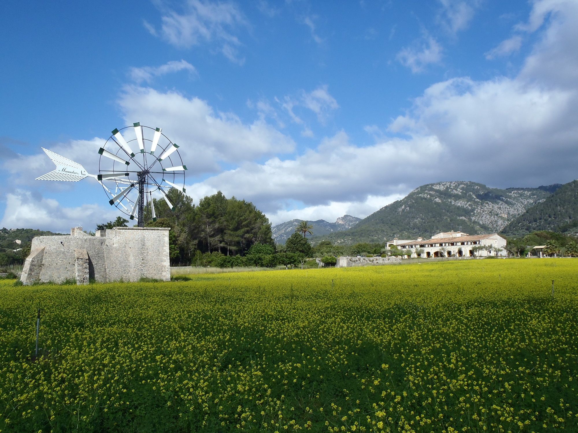 Hotel Rural Monnaber Nou & Spa