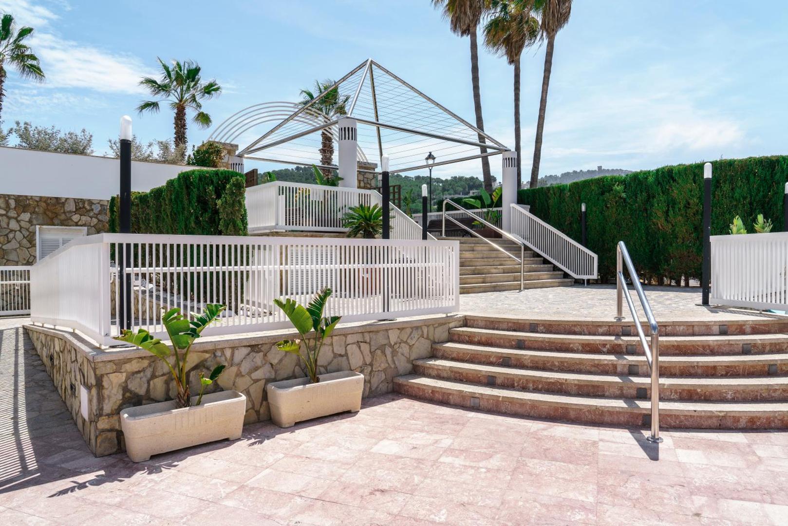 Alua Gran Camp de Mar
