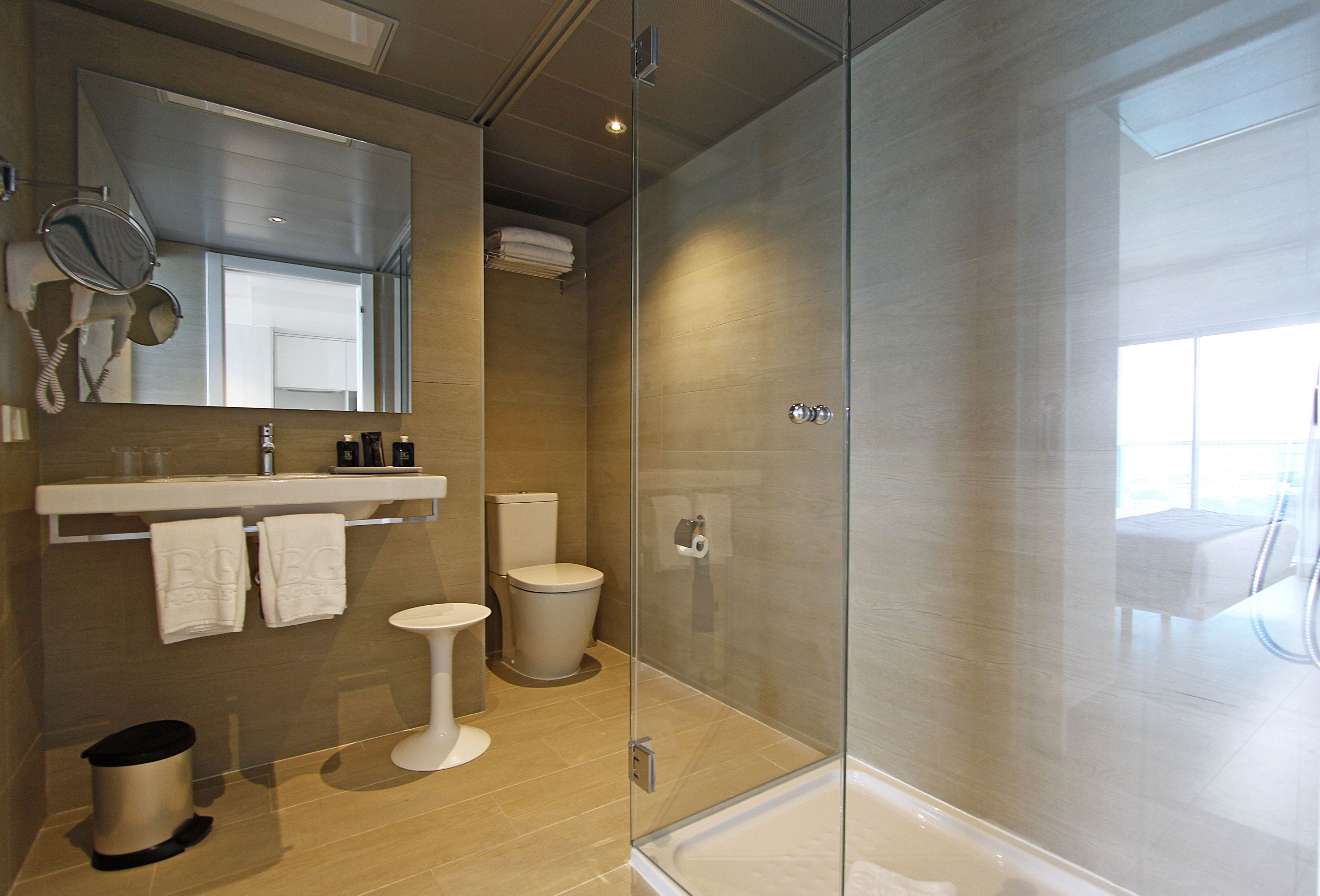 BG Tonga Tower Design Hotel & Suites
