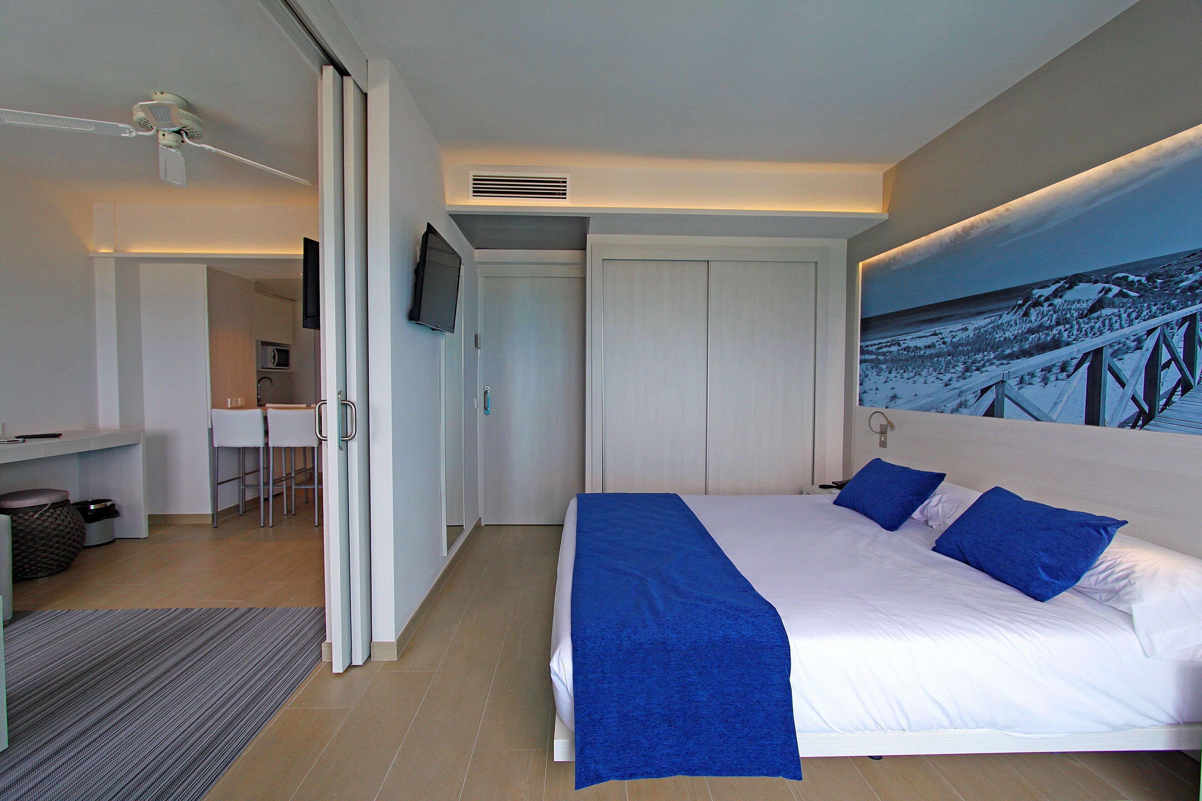 BG Tonga Tower Design Hotel & Suites